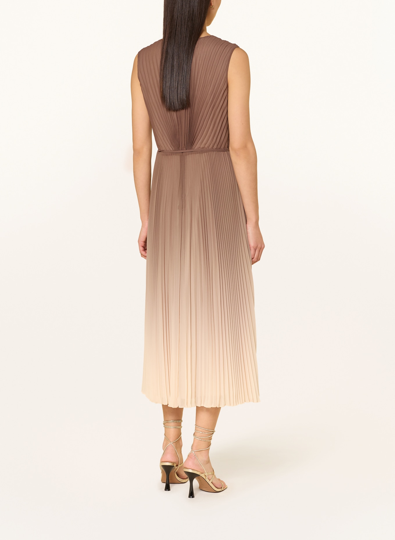 s.Oliver BLACK LABEL robe plissée: MARRON / BEIGE