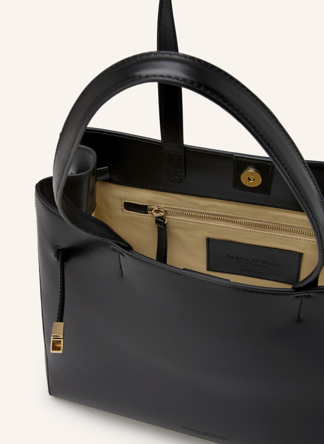 Marc O'Polo Sac cabas TAINA MEDIUM: NOIR / OR