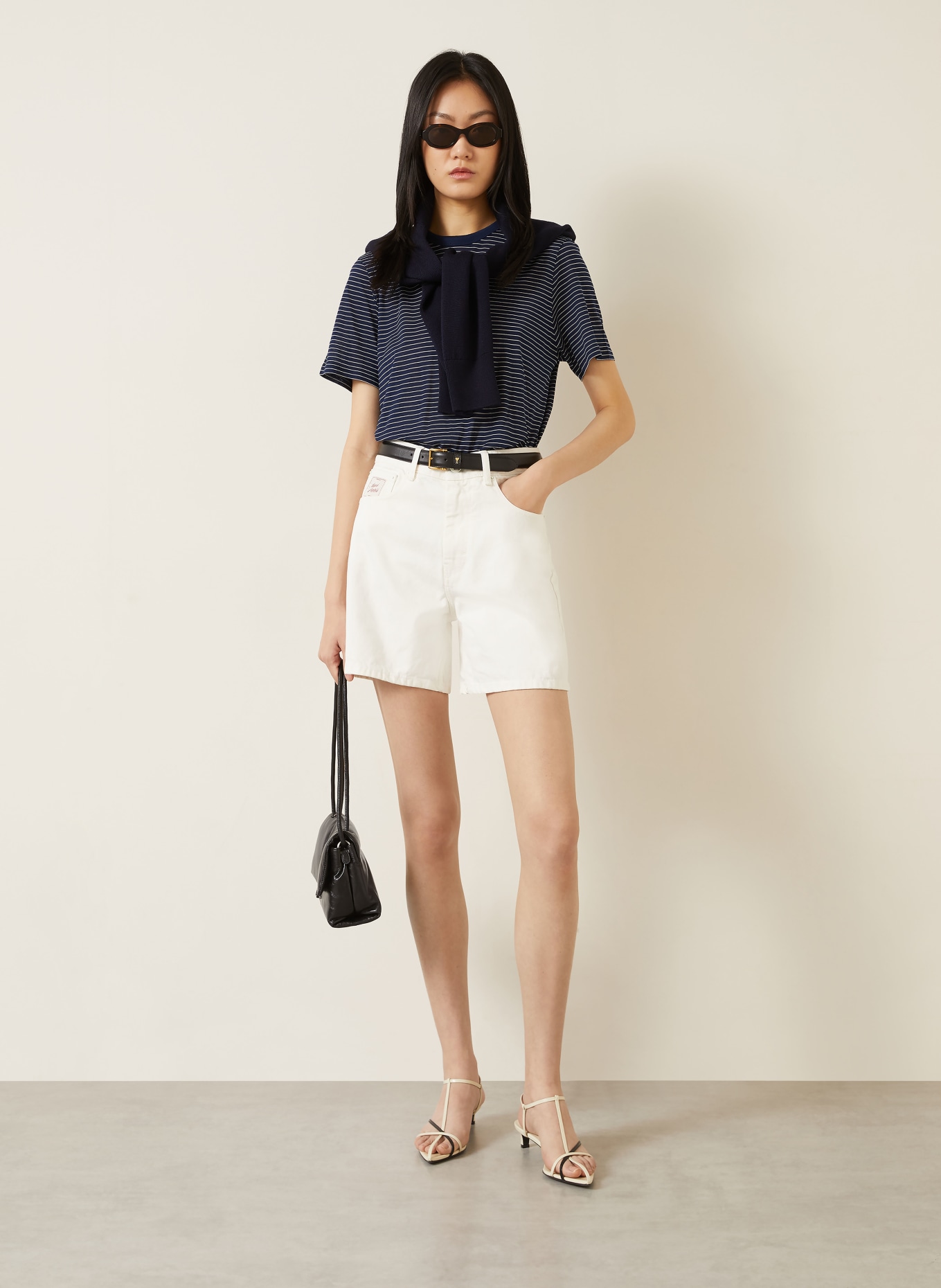 AMI PARIS T-Shirt: DUNKELBLAU / WEISS