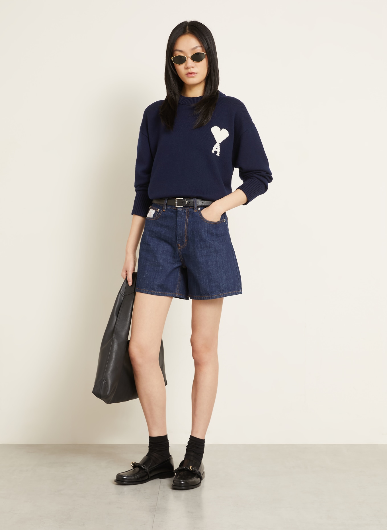 AMI PARIS Pullover: DUNKELBLAU / ECRU