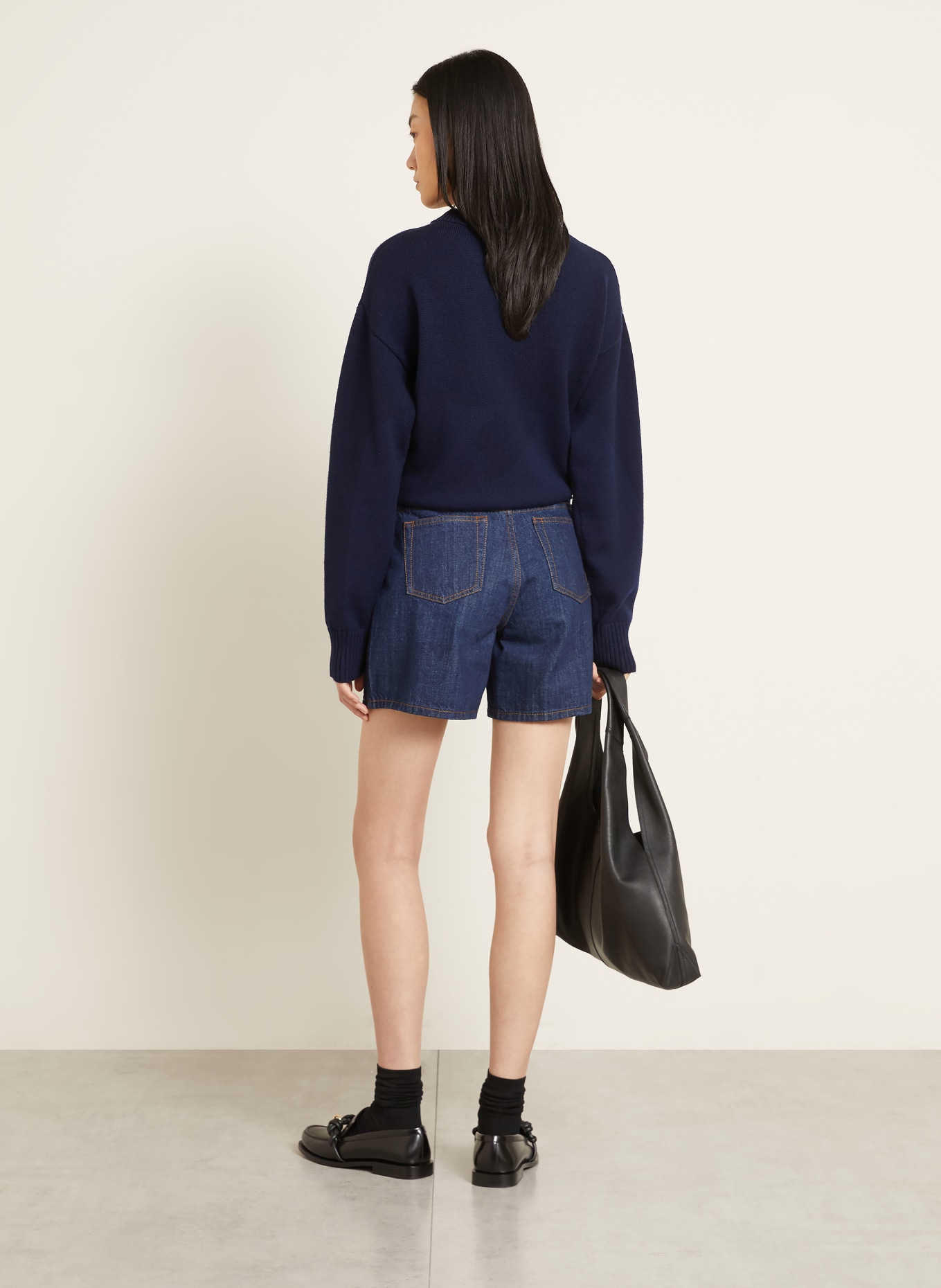 AMI PARIS Pullover: DUNKELBLAU / ECRU