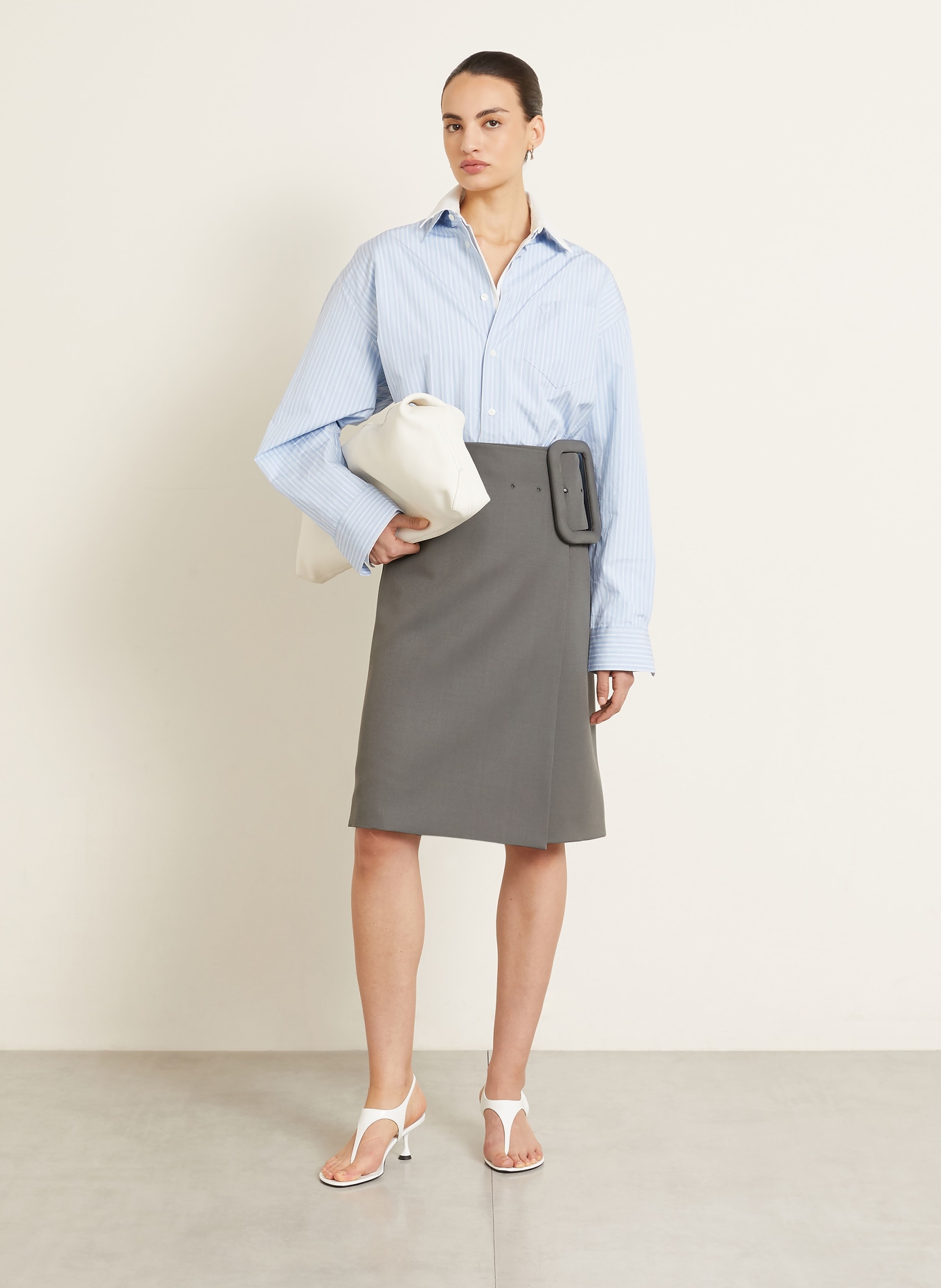 AMI PARIS Wikkelsrok: DONKERGRIJS