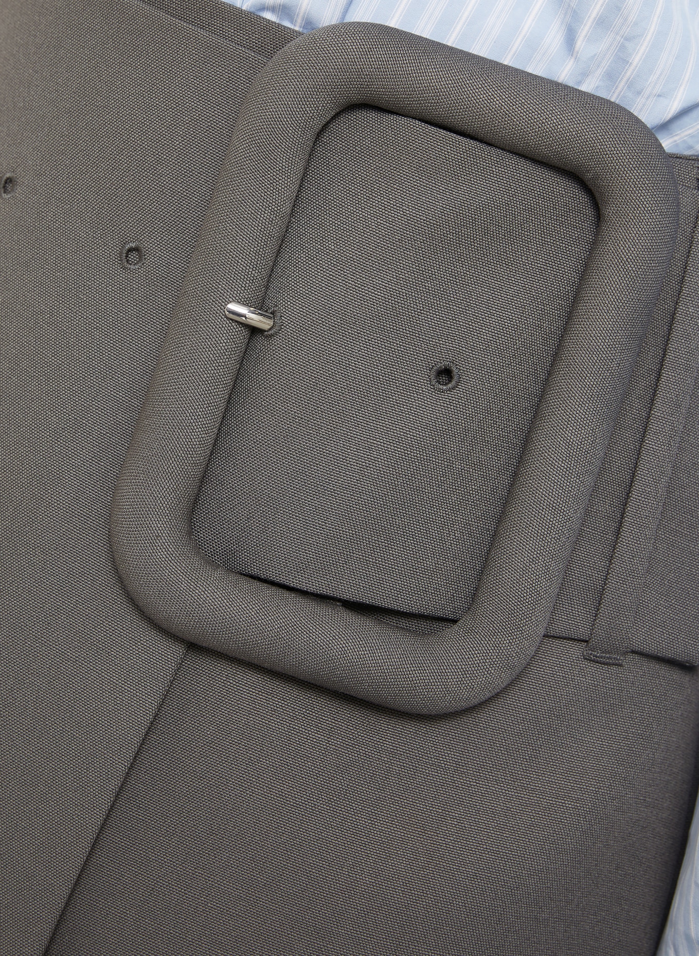 AMI PARIS Wikkelsrok: DONKERGRIJS