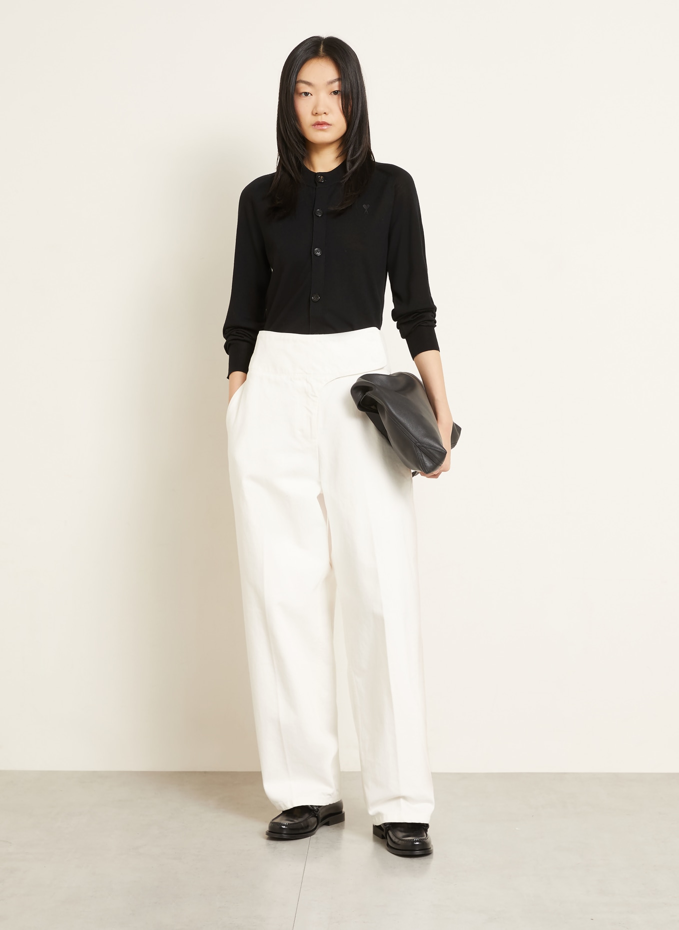 AMI PARIS Strickjacke aus Merinowolle: SCHWARZ