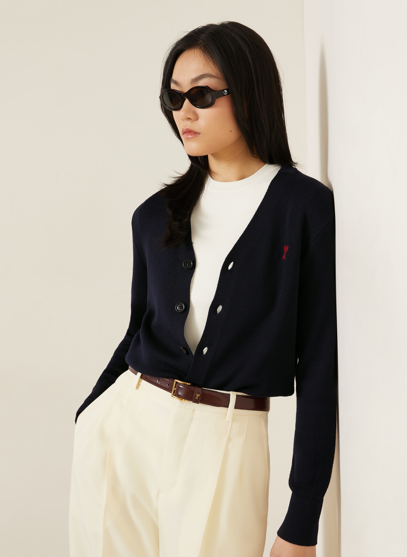 AMI PARIS Sweter z wełny merynosowej: GRANATOWY / CIEMNOCZERWONY