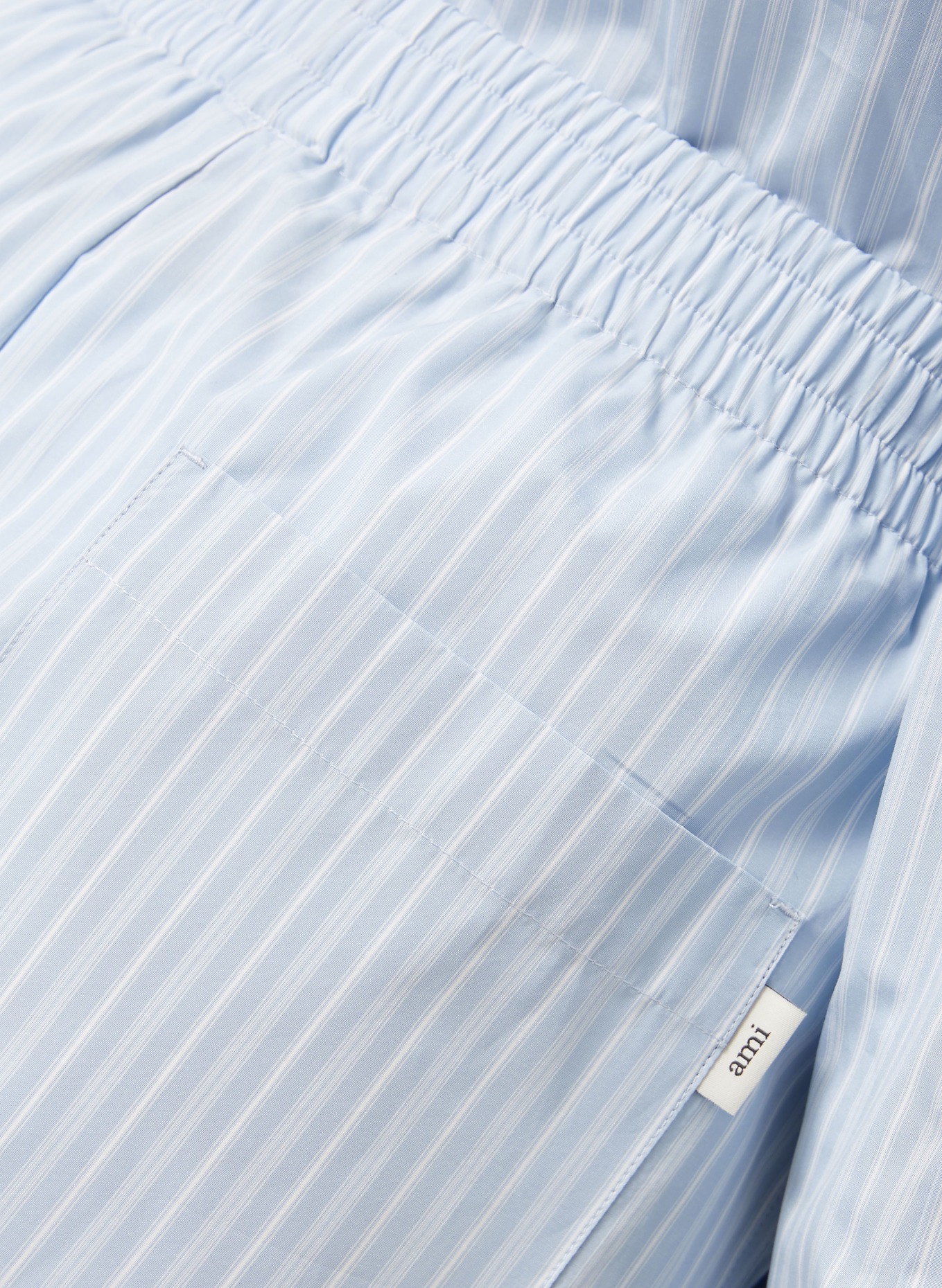 AMI PARIS Shorts: HELLBLAU