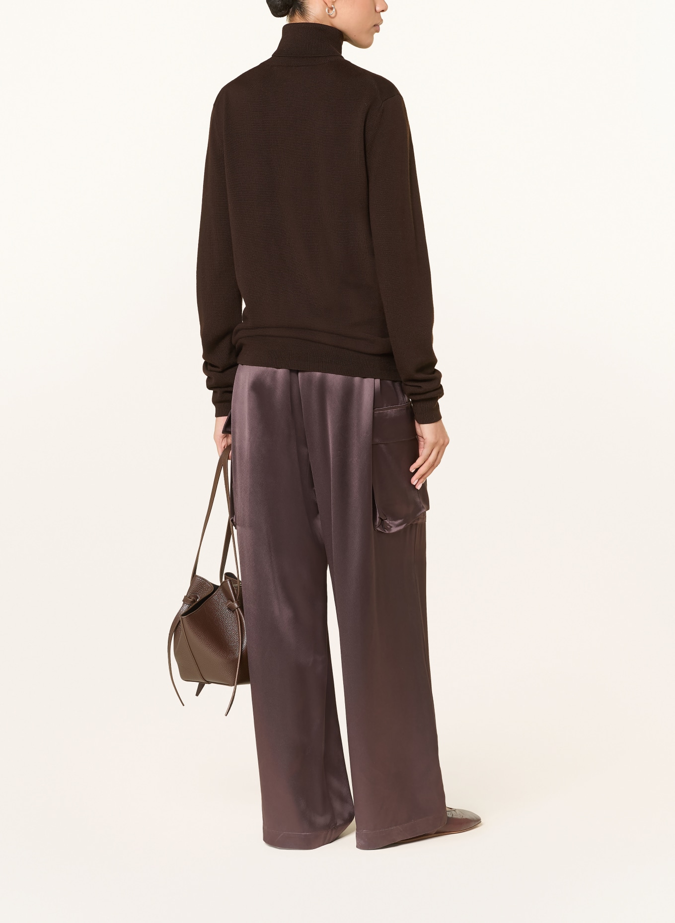 The Frankie Shop Rollkragenpullover EVE: DUNKELBRAUN