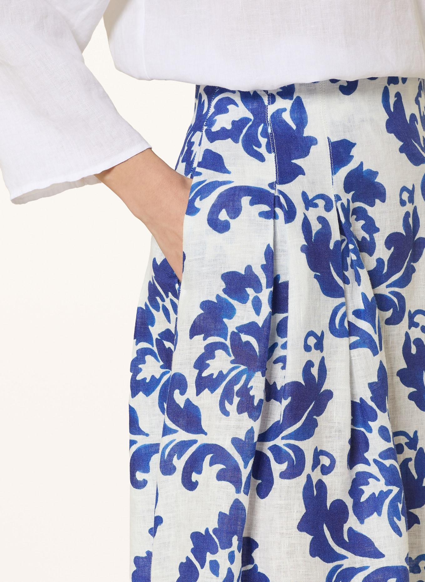 ROBERT FRIEDMAN Leinenrock: BLAU / WEISS