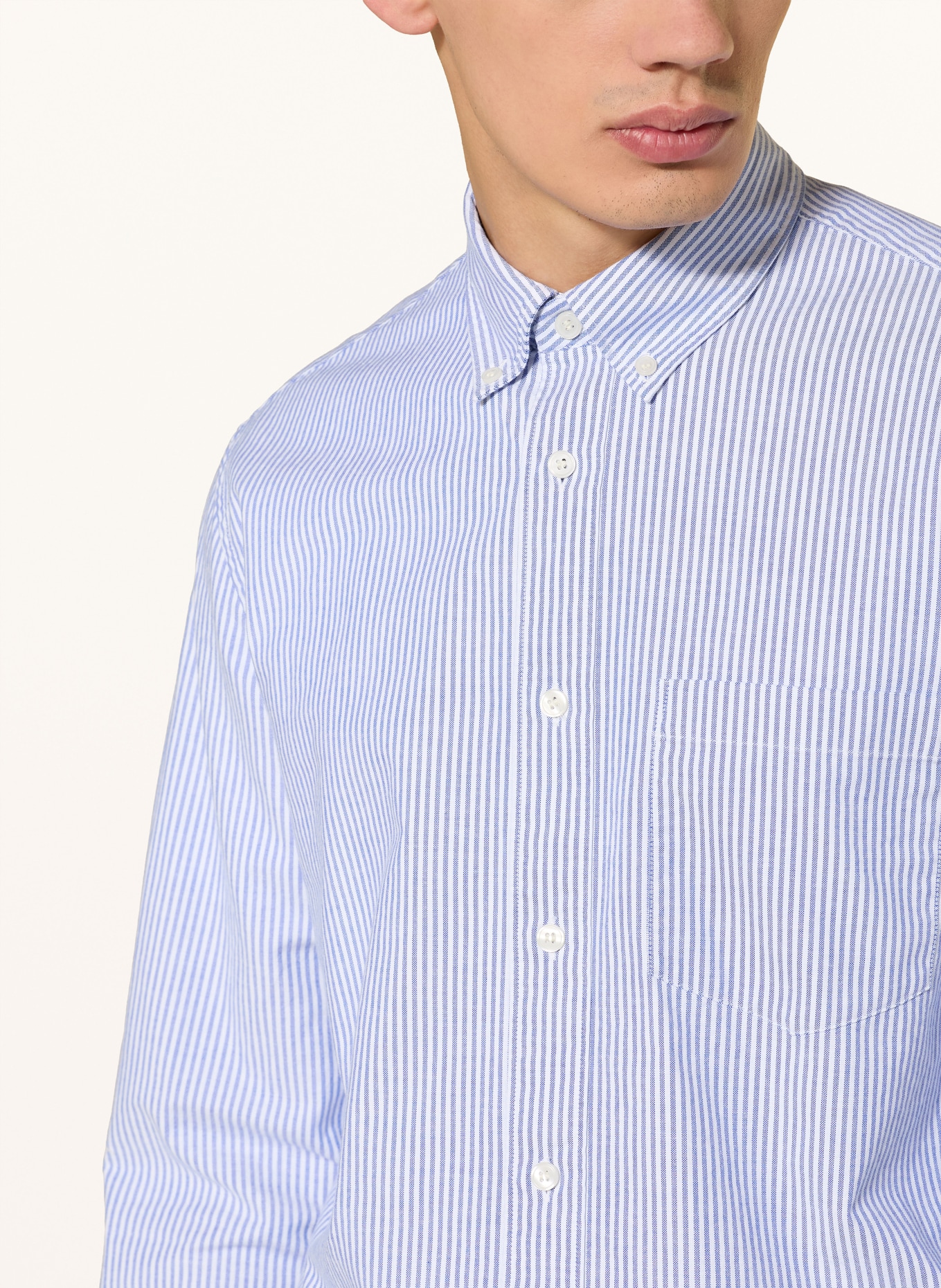ARKET Oxford-overhemd Regular Fit: BLAUW / WIT