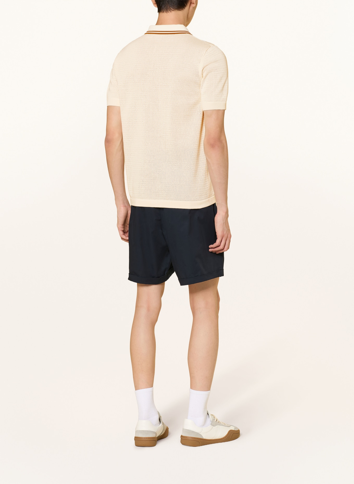 FRED PERRY Pletené polo tričko: KRÉMOVÁ / HNĚDÁ