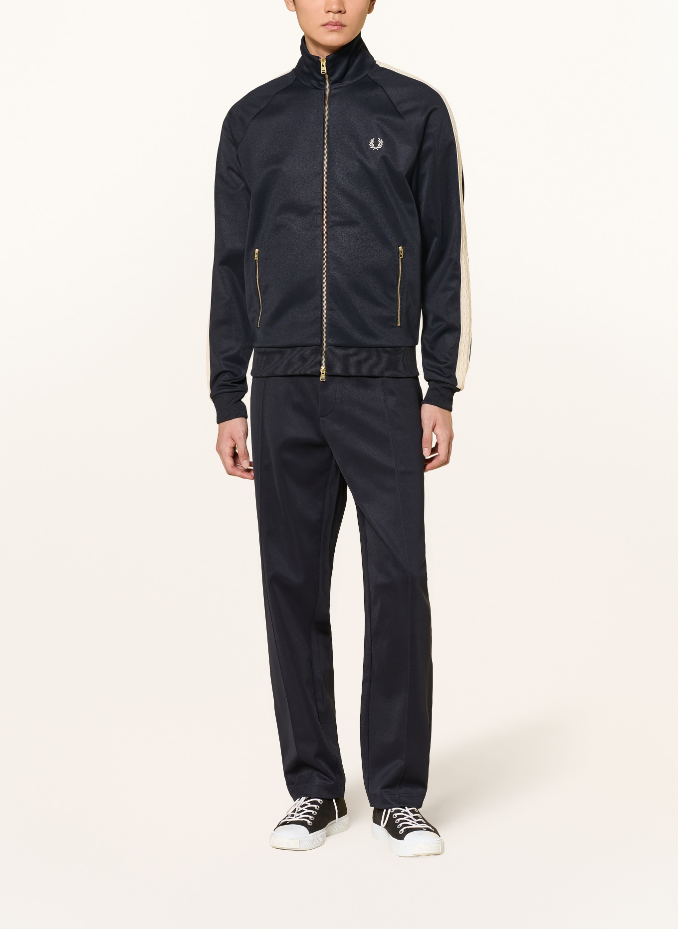 FRED PERRY Kurtka treningowa z galonowymi paskami: GRANATOWY / ECRU
