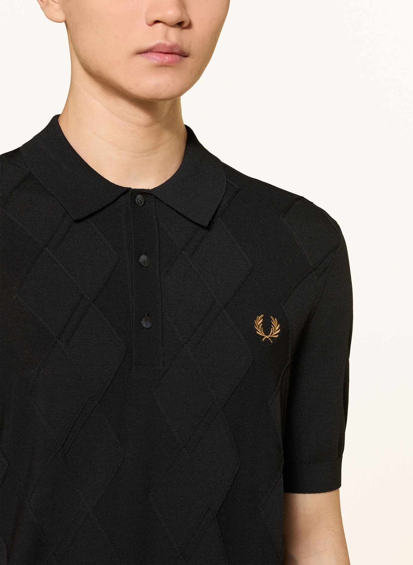 FRED PERRY Pletené polo tričko: ČERNÁ