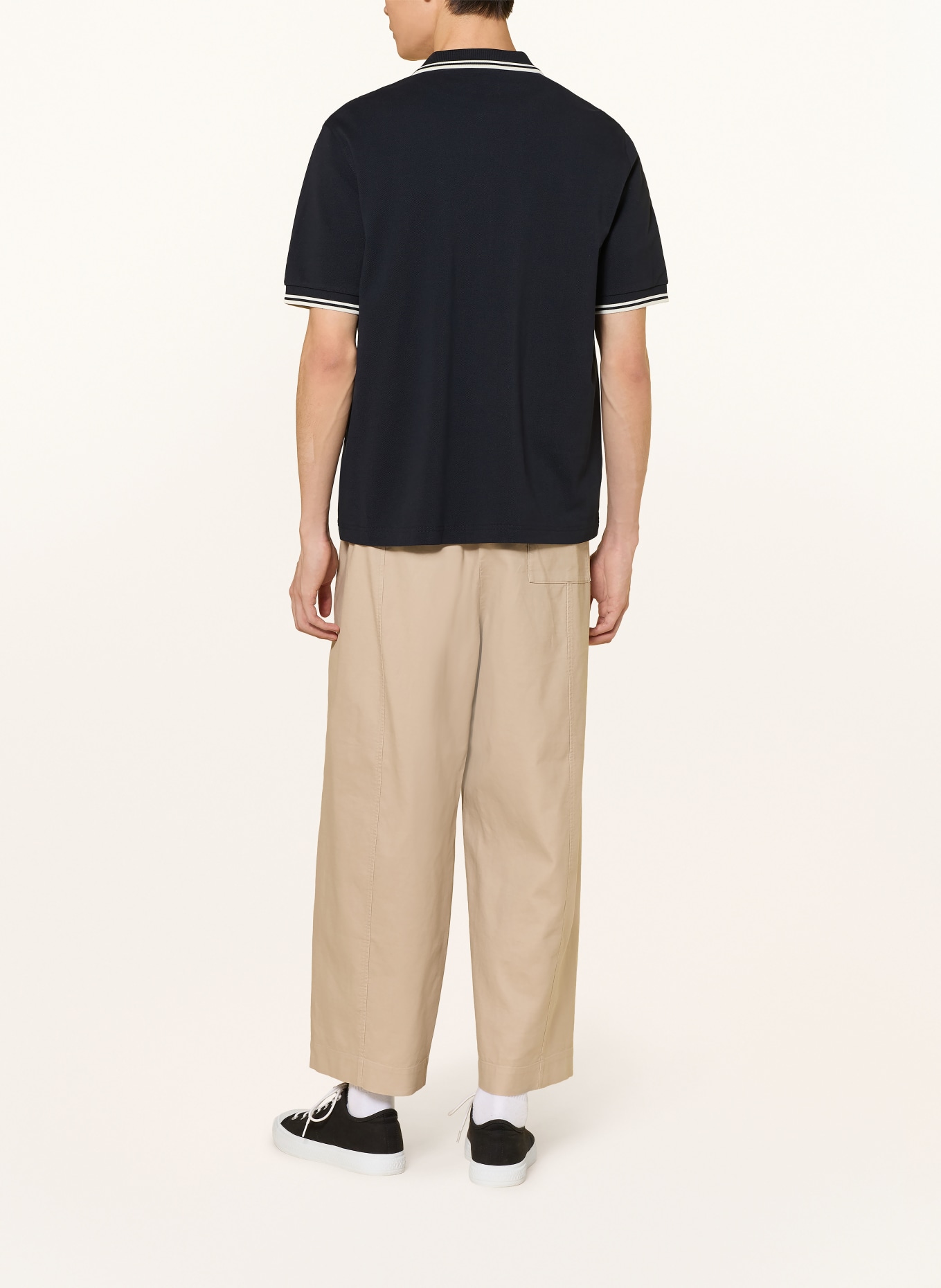 FRED PERRY Chemise à manches courtes Comfort Fit en piqué: BLEU FONCÉ / BLANC