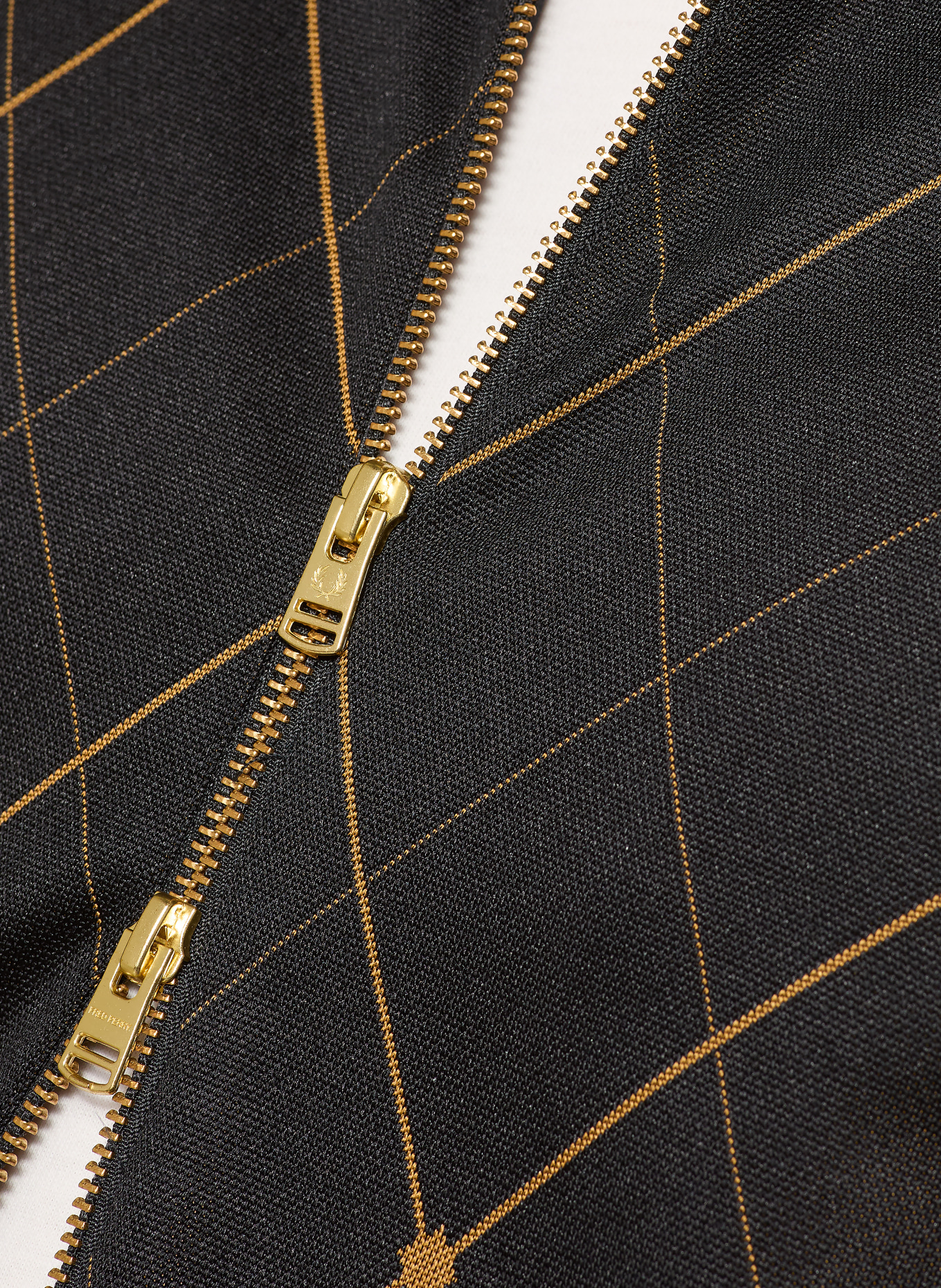 FRED PERRY sweat à capuche: BLEU FONCÉ / MARRON CLAIR