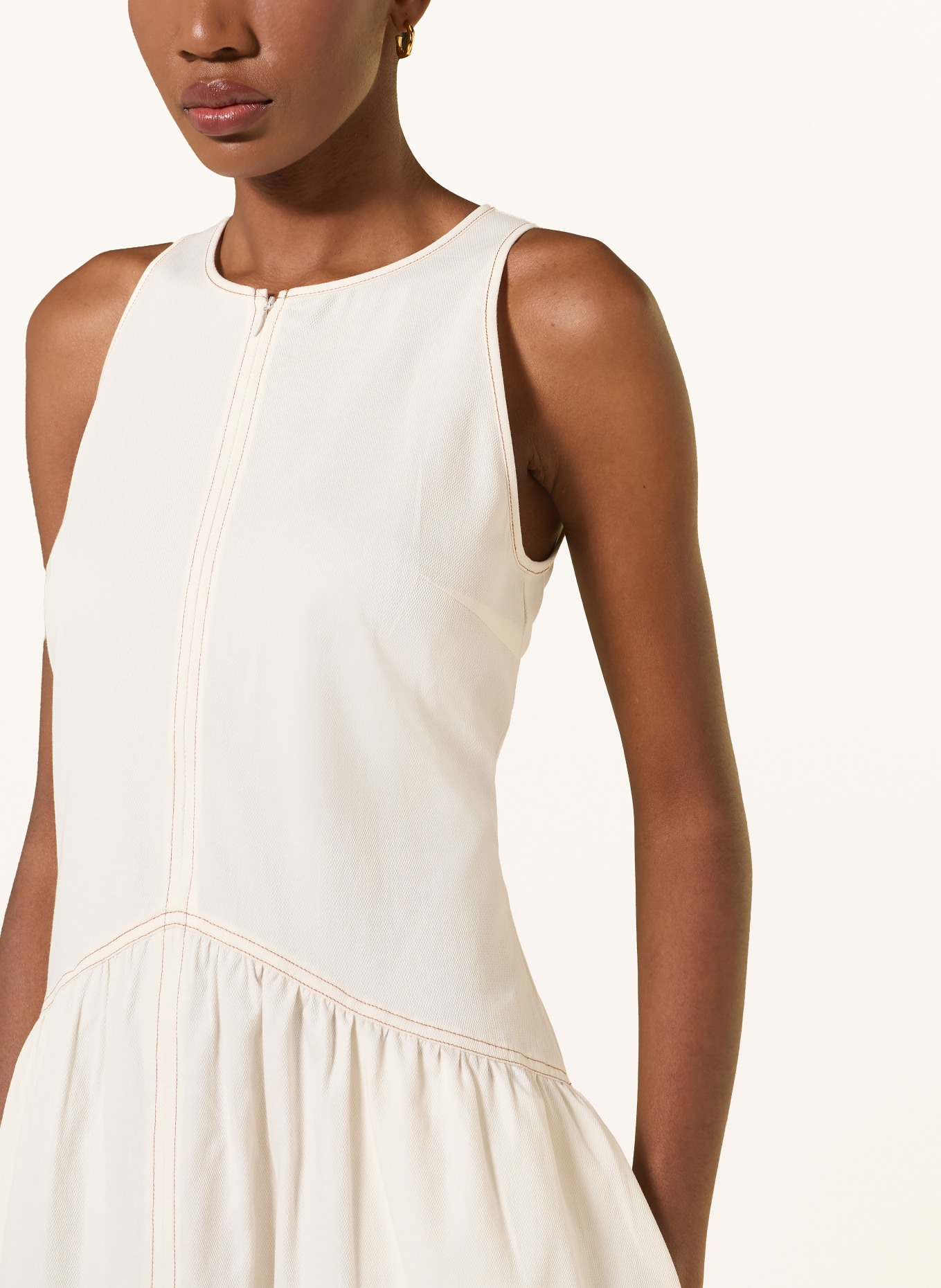 BAUM UND PFERDGARTEN Sukienka ALMINA w stylu jeansowym: ECRU