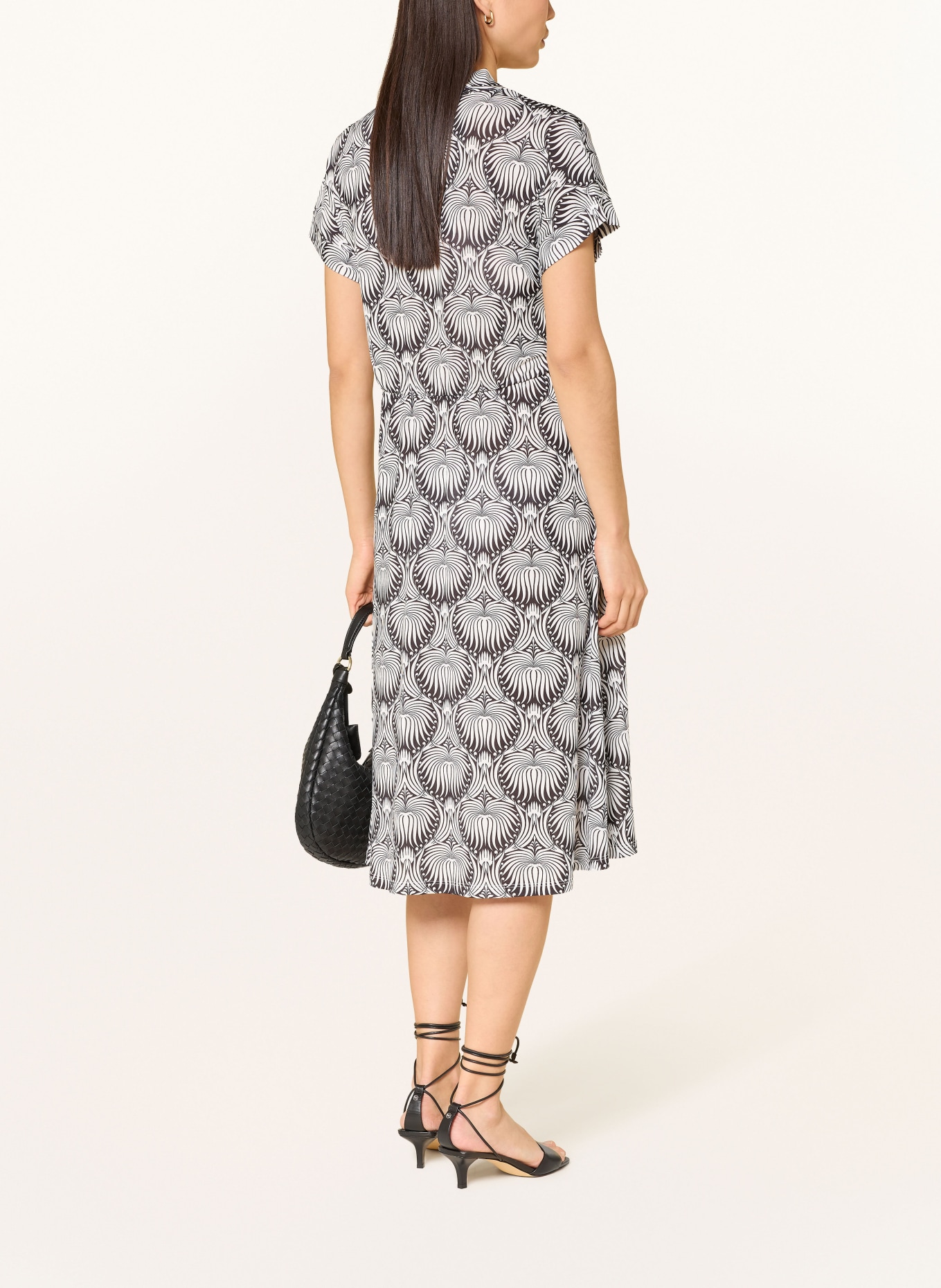 marivie Kleid PURE! in Wickeloptik: WEISS / SCHWARZ