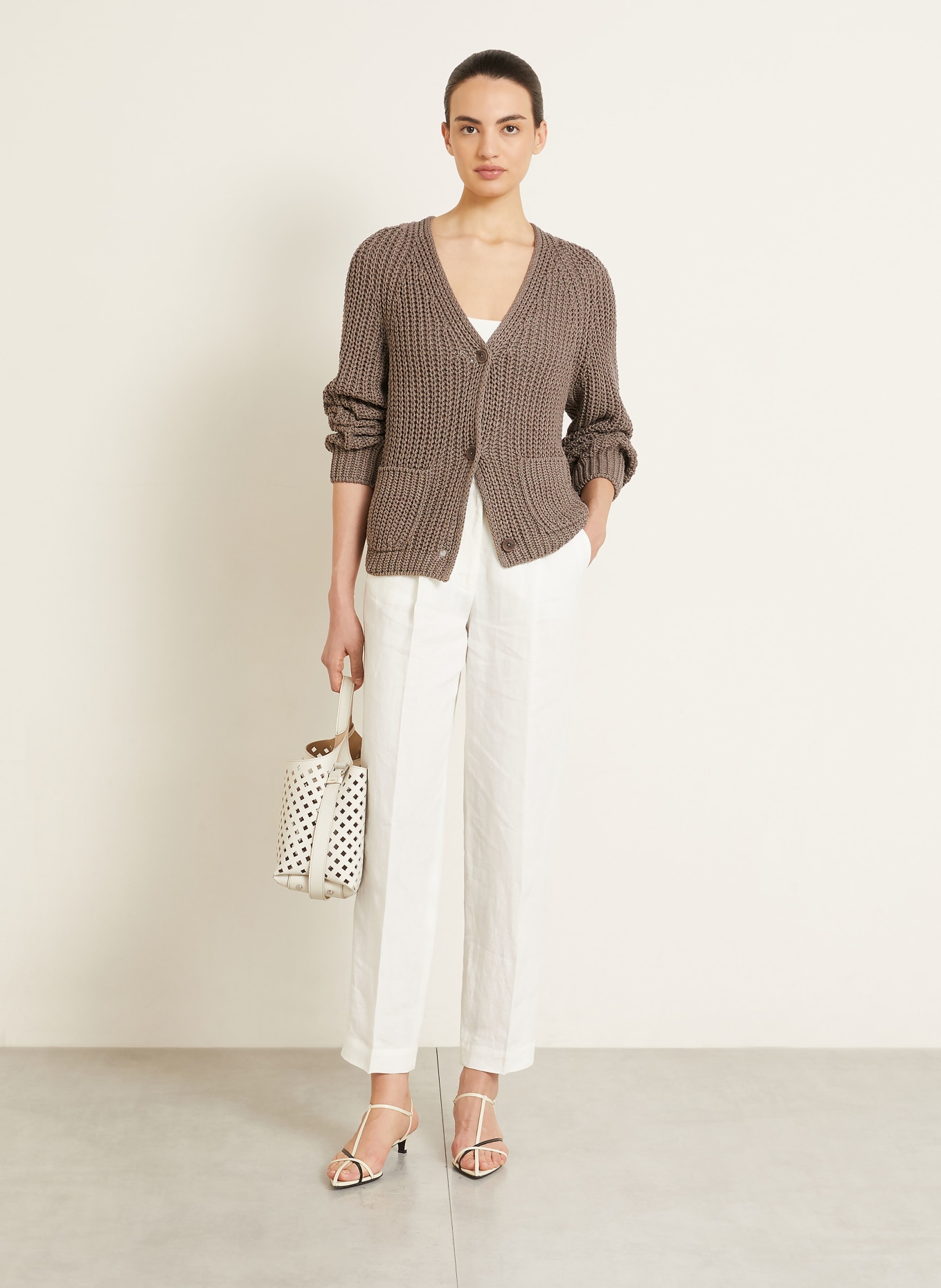 IRIS von ARNIM Vest ALIVA met zijde en linnen: TAUPE