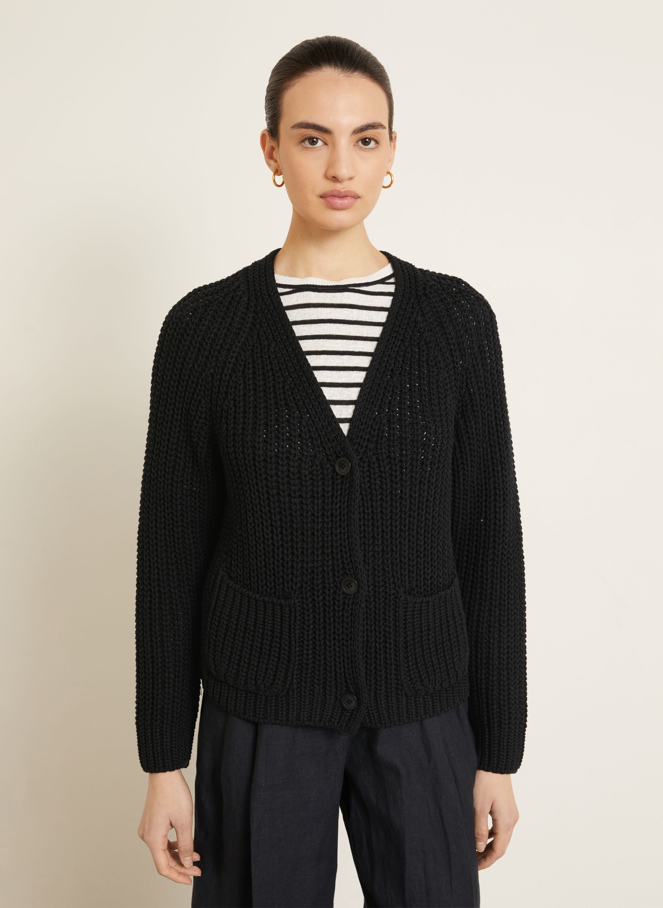 IRIS von ARNIM Vest ALIVA met zijde en linnen: ZWART