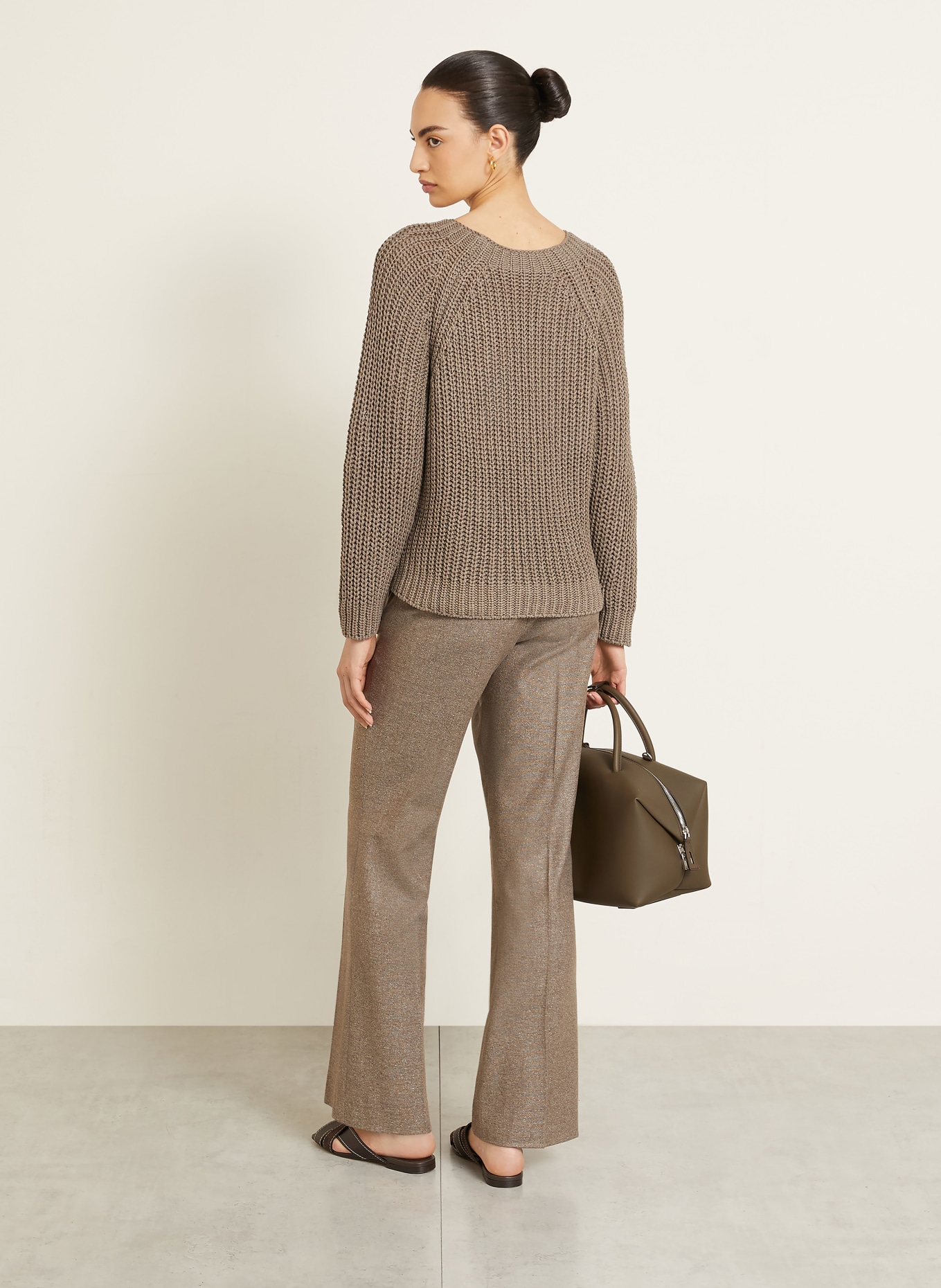 IRIS von ARNIM Trui ANIVA met zijde en linnen: TAUPE