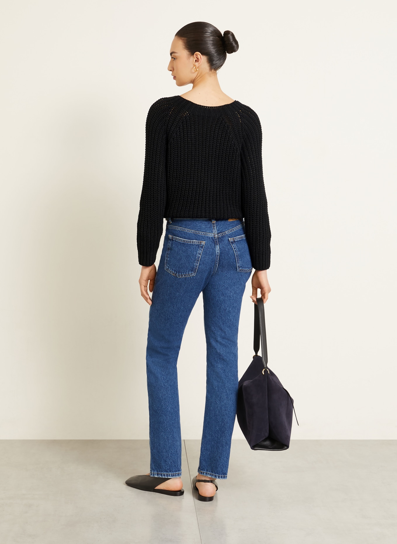 IRIS von ARNIM Trui ANIVA met zijde en linnen: ZWART