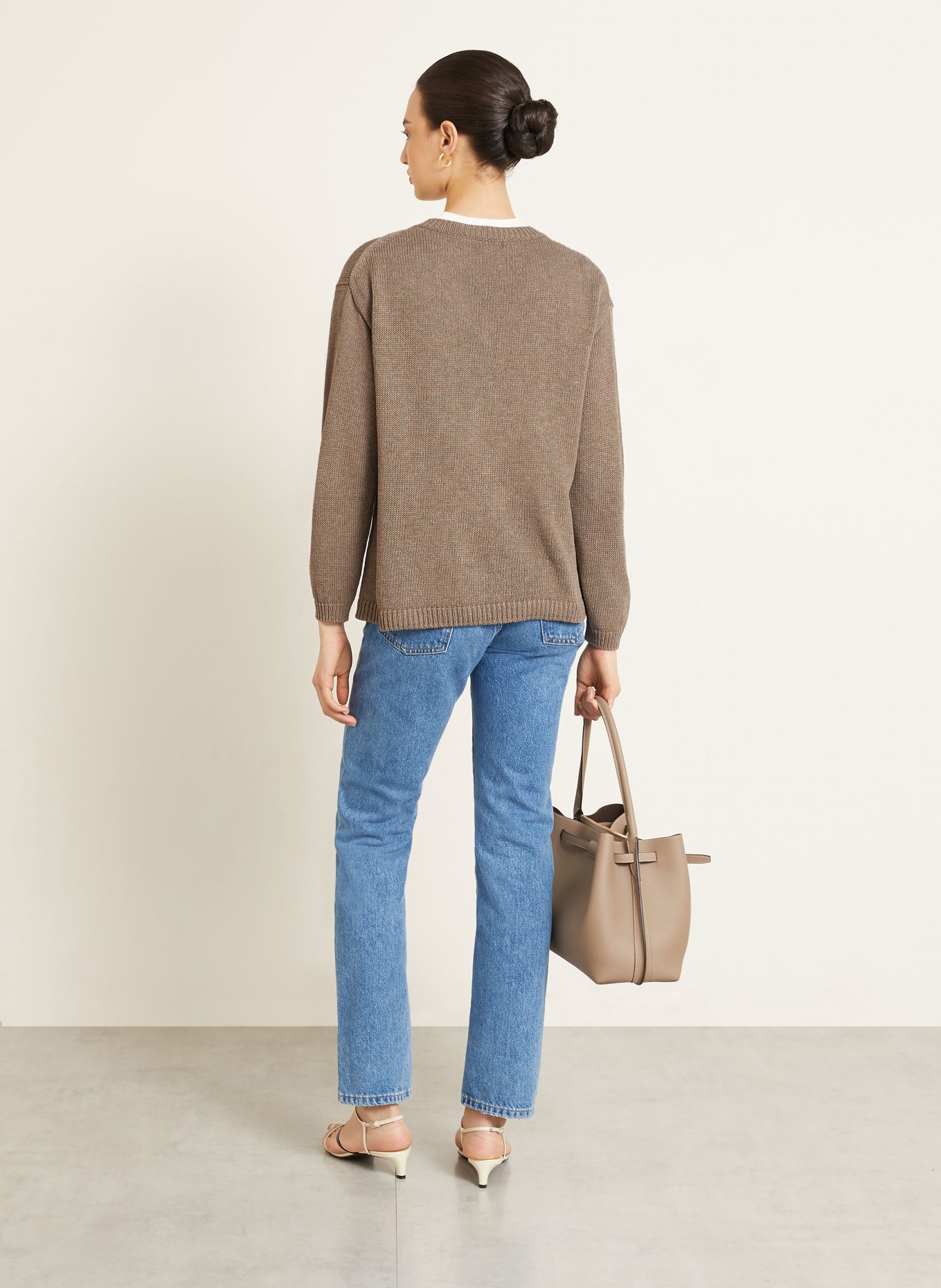 IRIS von ARNIM Trui DIONA met zijde en linnen: TAUPE