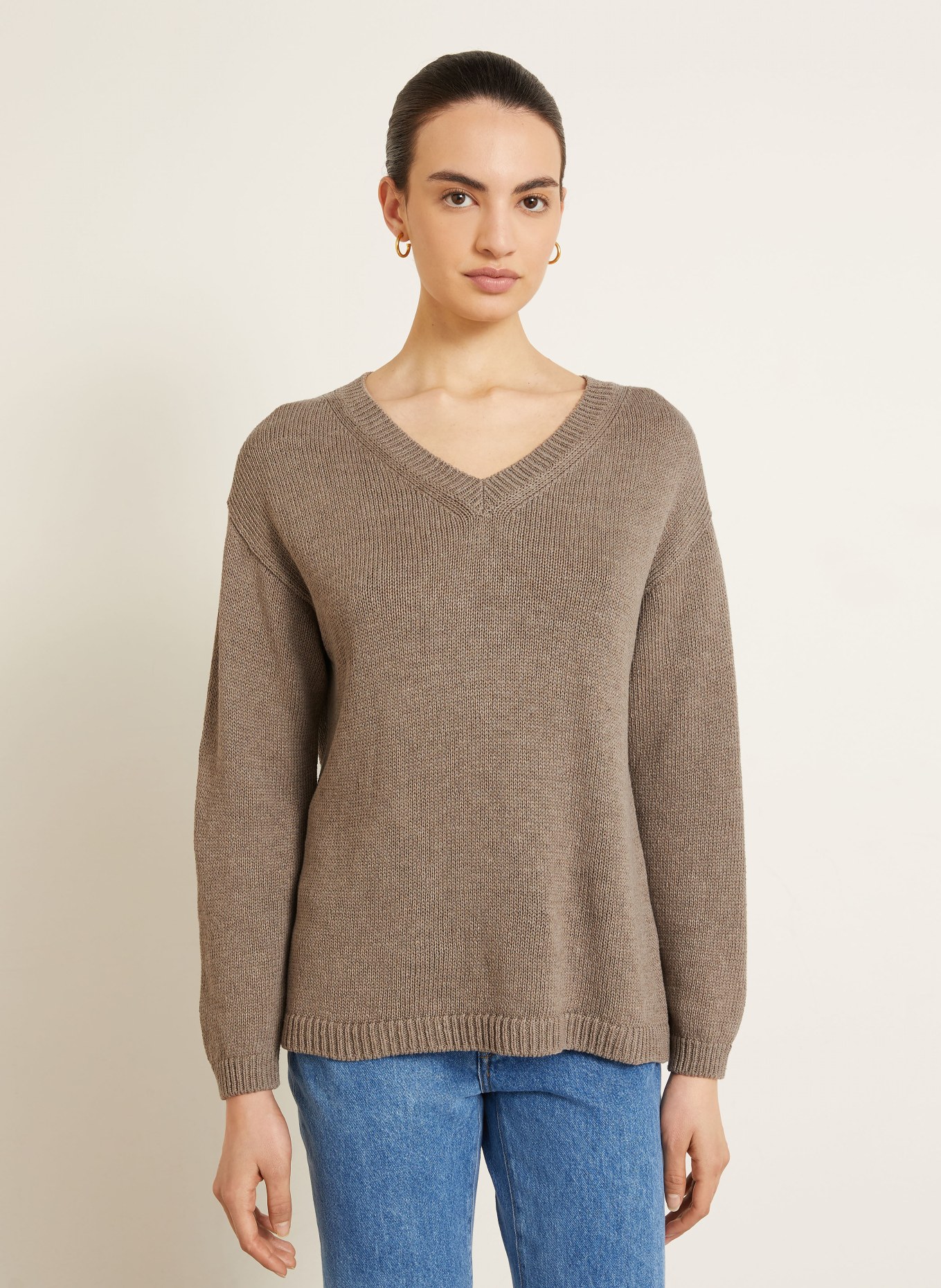 IRIS von ARNIM Trui DIONA met zijde en linnen: TAUPE