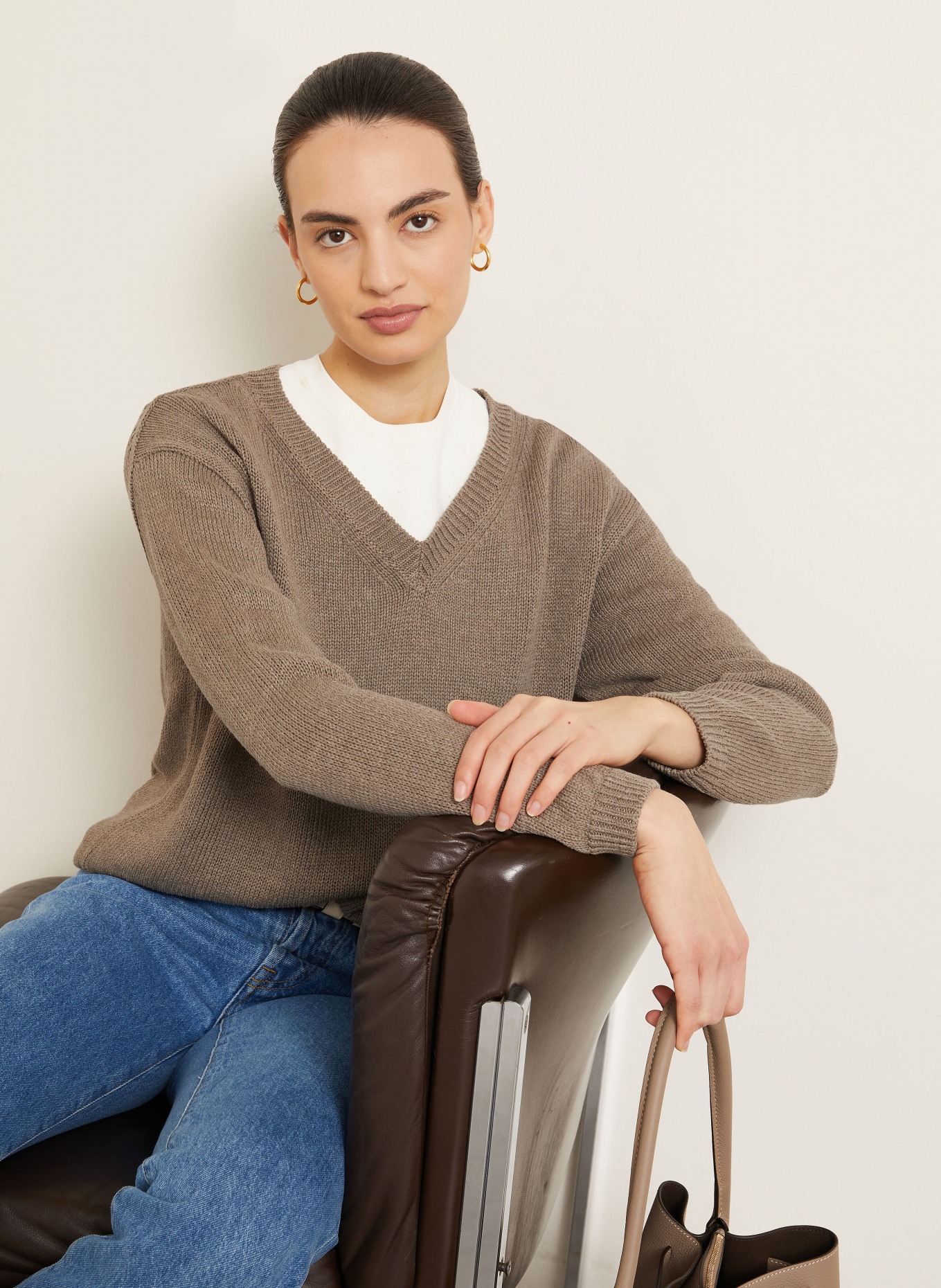 IRIS von ARNIM Trui DIONA met zijde en linnen: TAUPE