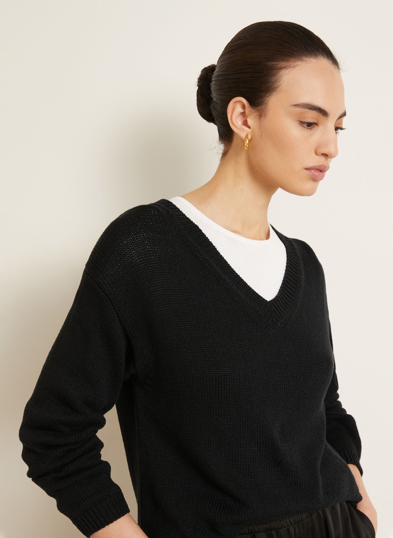 IRIS von ARNIM Trui DIONA met zijde en linnen: ZWART