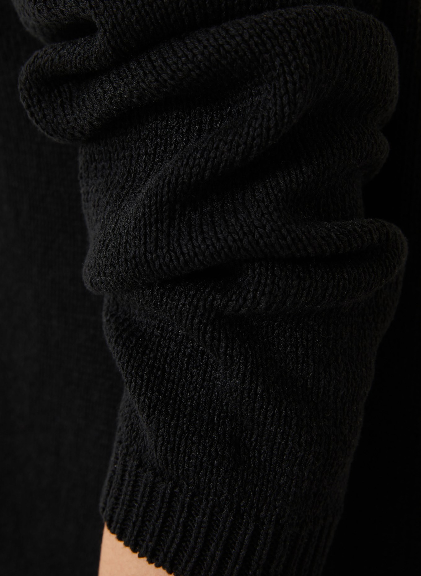 IRIS von ARNIM Trui DIONA met zijde en linnen: ZWART