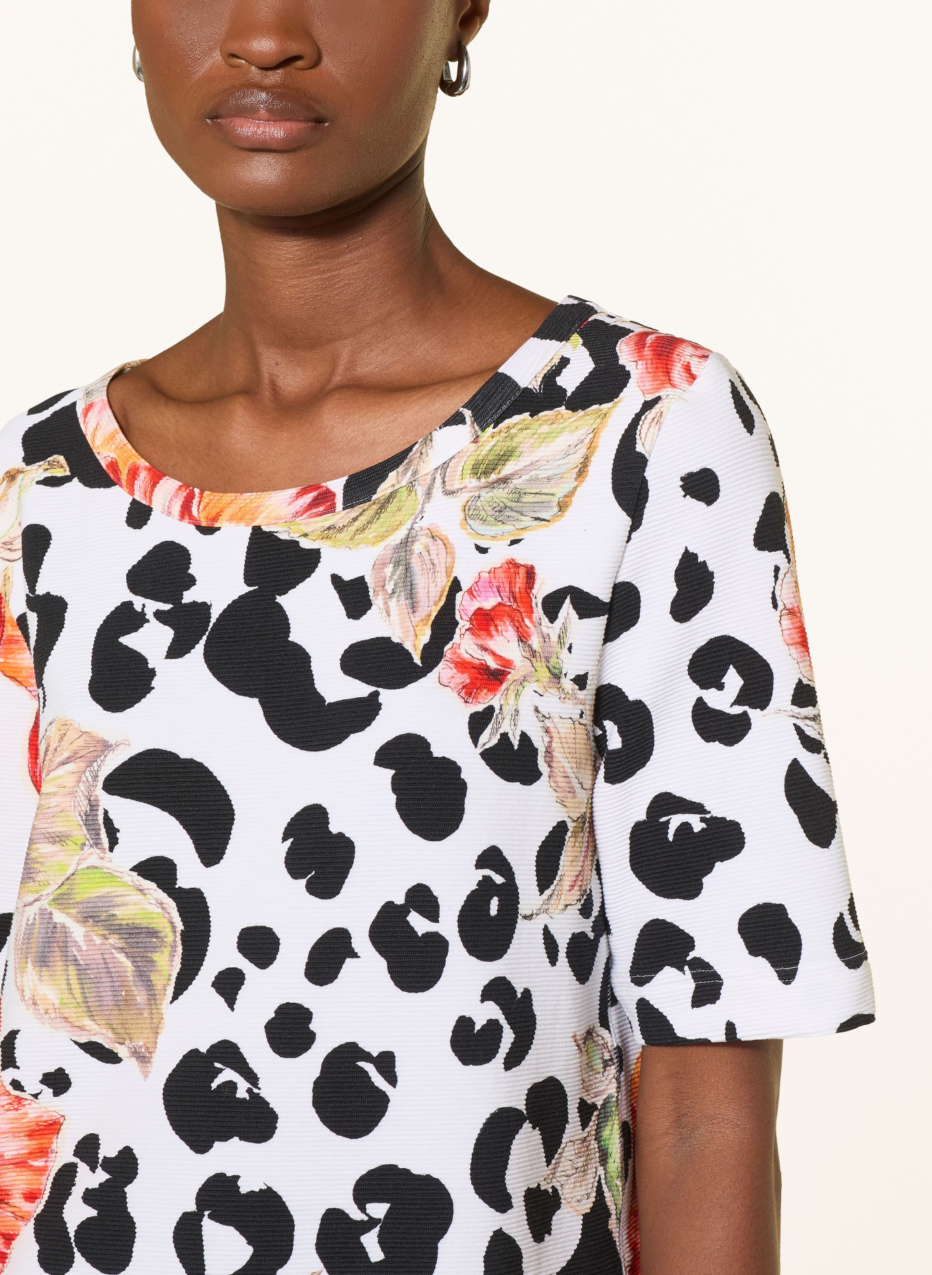 ZAÍDA tričko: BÍLÁ / ČERVENÁ / ČERNÁ