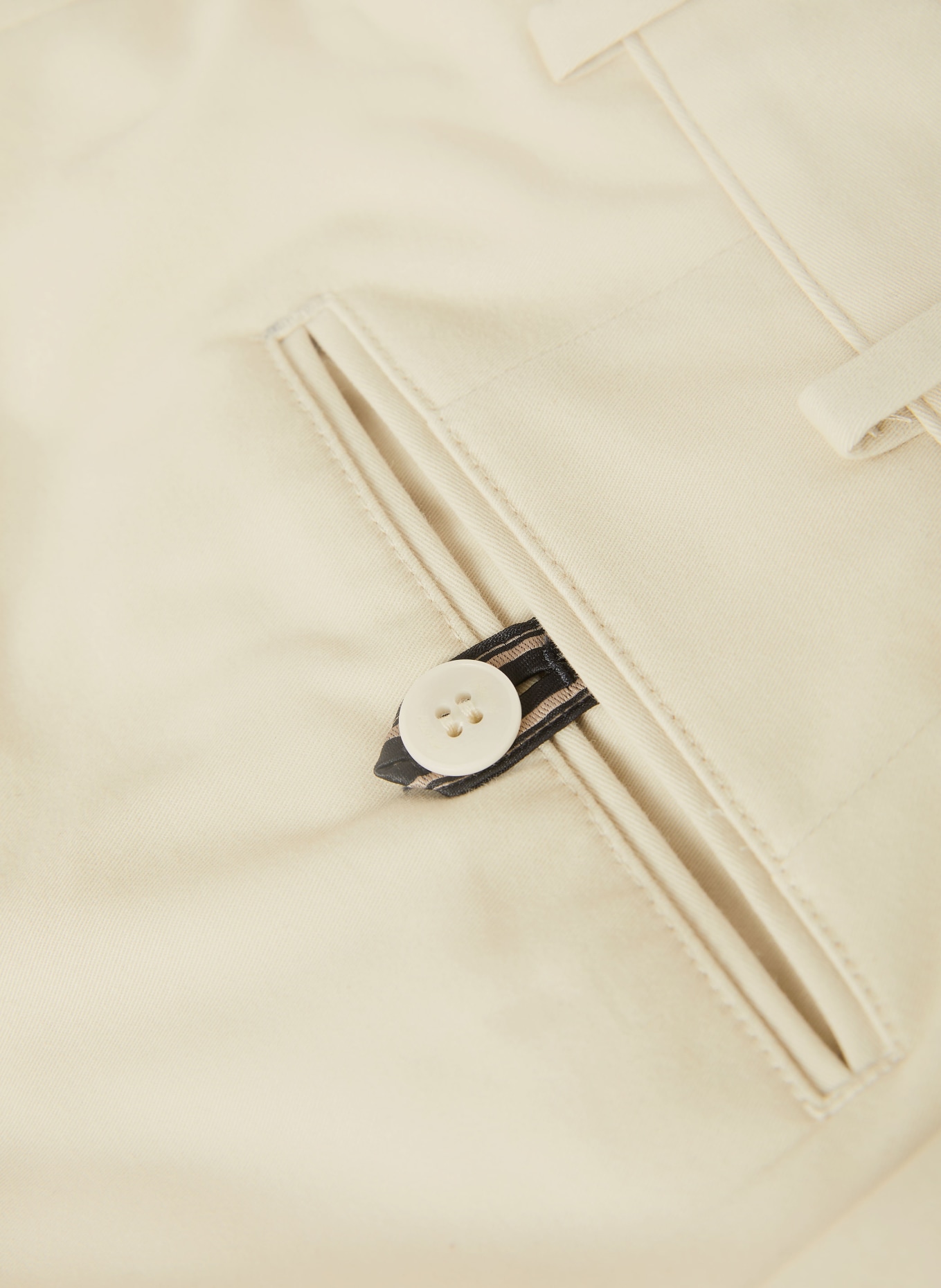 Brioni Chino PIENZA Slim Fit: CRÈME