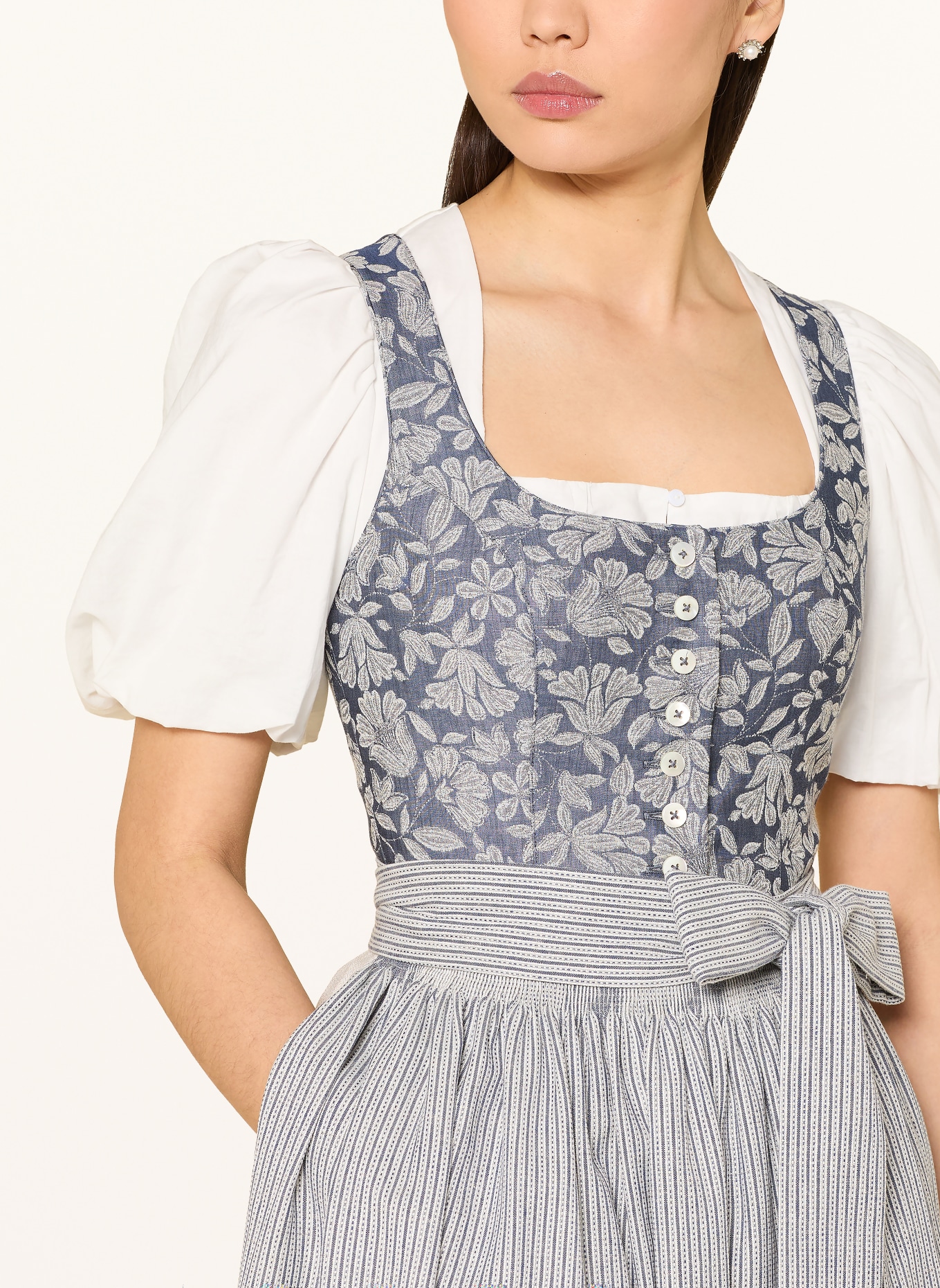 Hammerschmid Dirndl KOFLERSEE im Materialmix: HELLBLAU / BEIGE