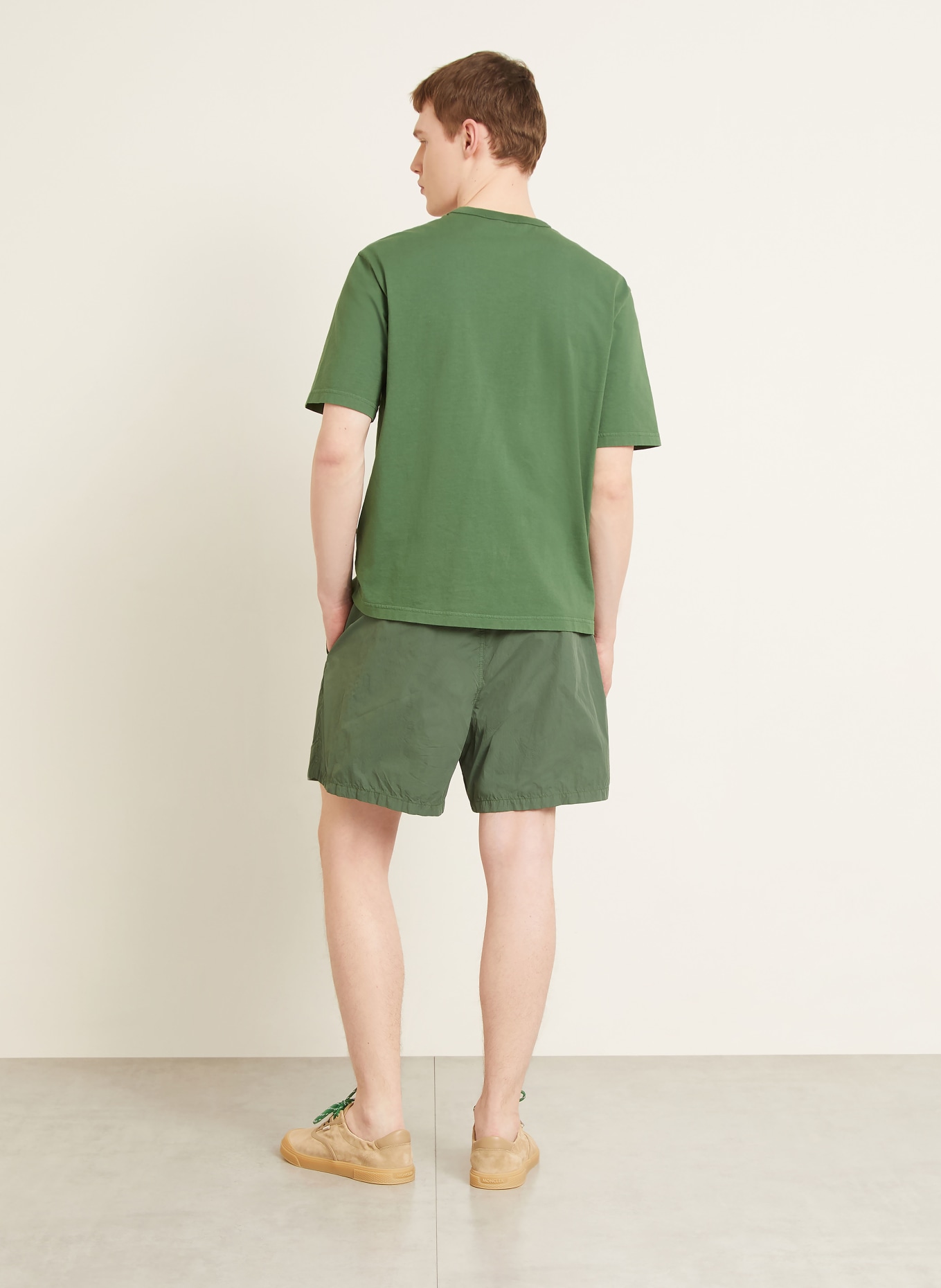 STONE ISLAND Badeshorts: OLIV