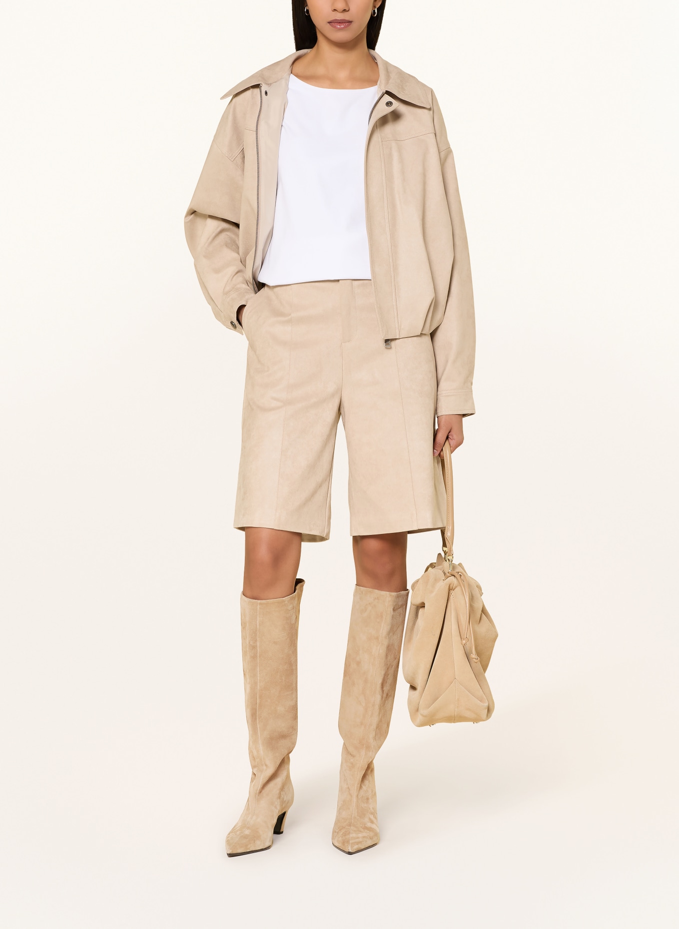 MORE & MORE Top: WIT