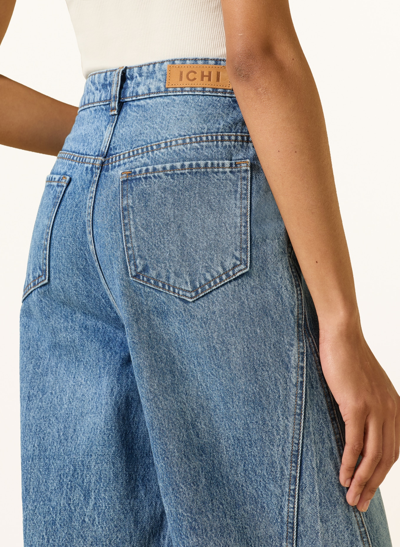 ICHI Cropped Jeans IHOBINNE: 900000273 DENIM LIGHT BLUE STONEWASHED