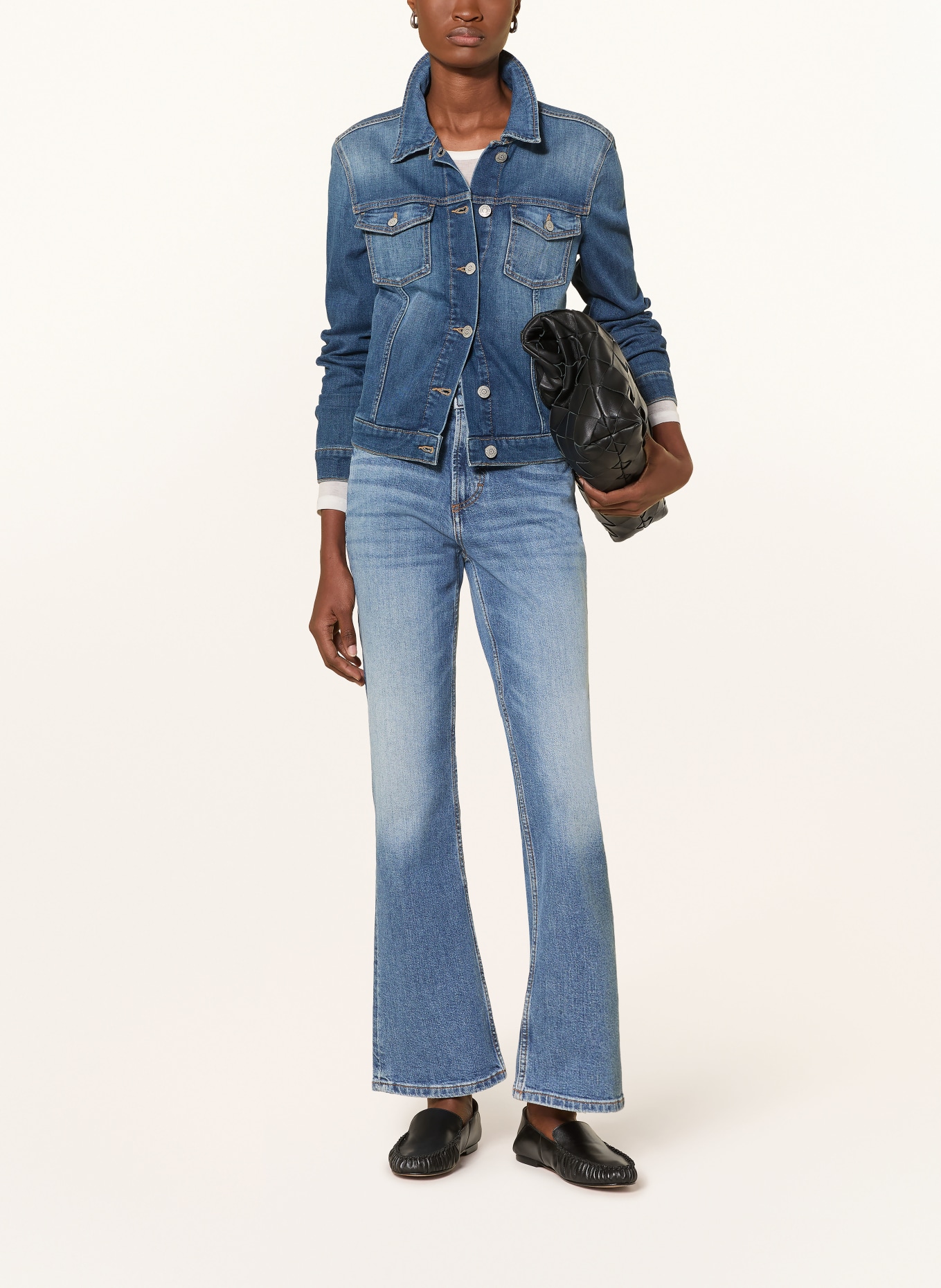 Marc O'Polo Flared Jeans: 012 Open mid blue wash