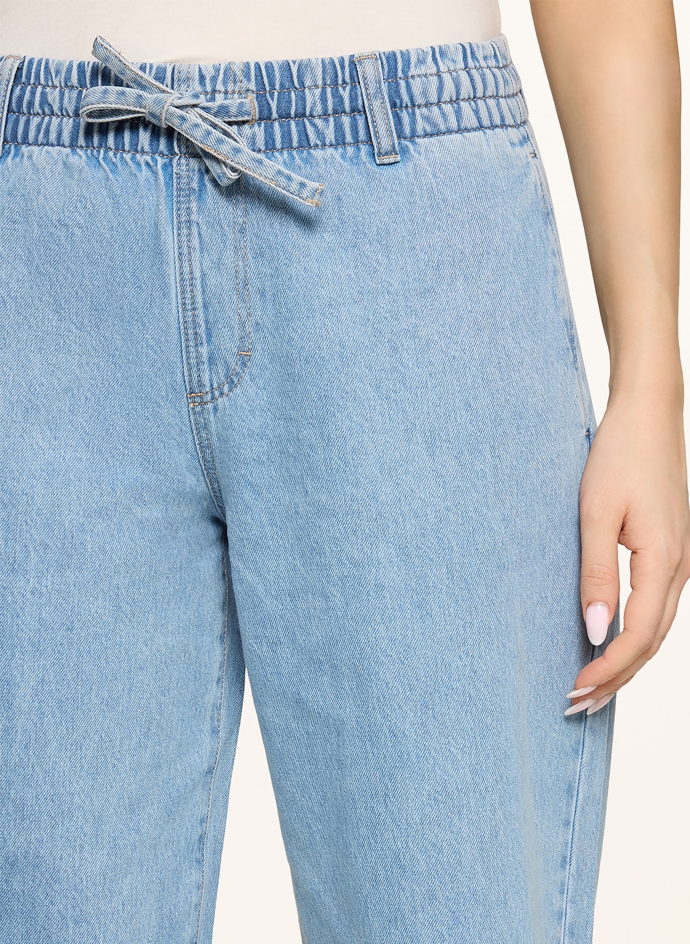 CARTOON Rechte jeans: 8619 Middle Blue Denim