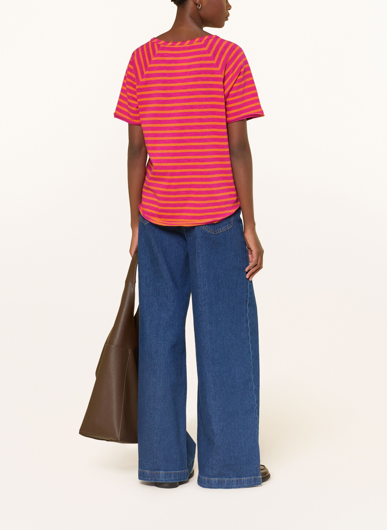 Smith & Soul T-Shirt: ORANGE / PINK