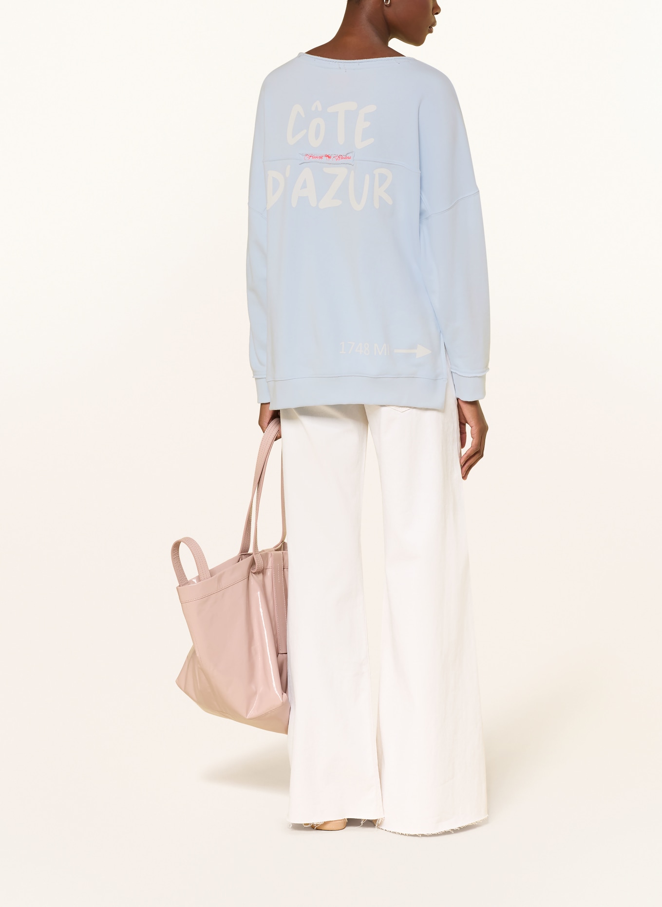 Smith & Soul Oversized-Sweatshirt: HELLBLAU / PINK / WEISS
