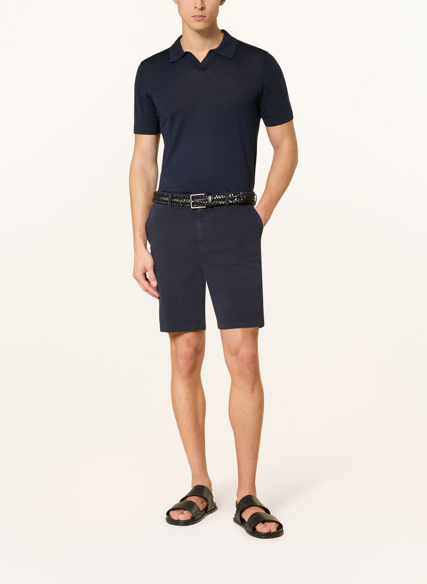 BOSS Short chino KANE Coupe moderne régulière: BLEU FONCÉ
