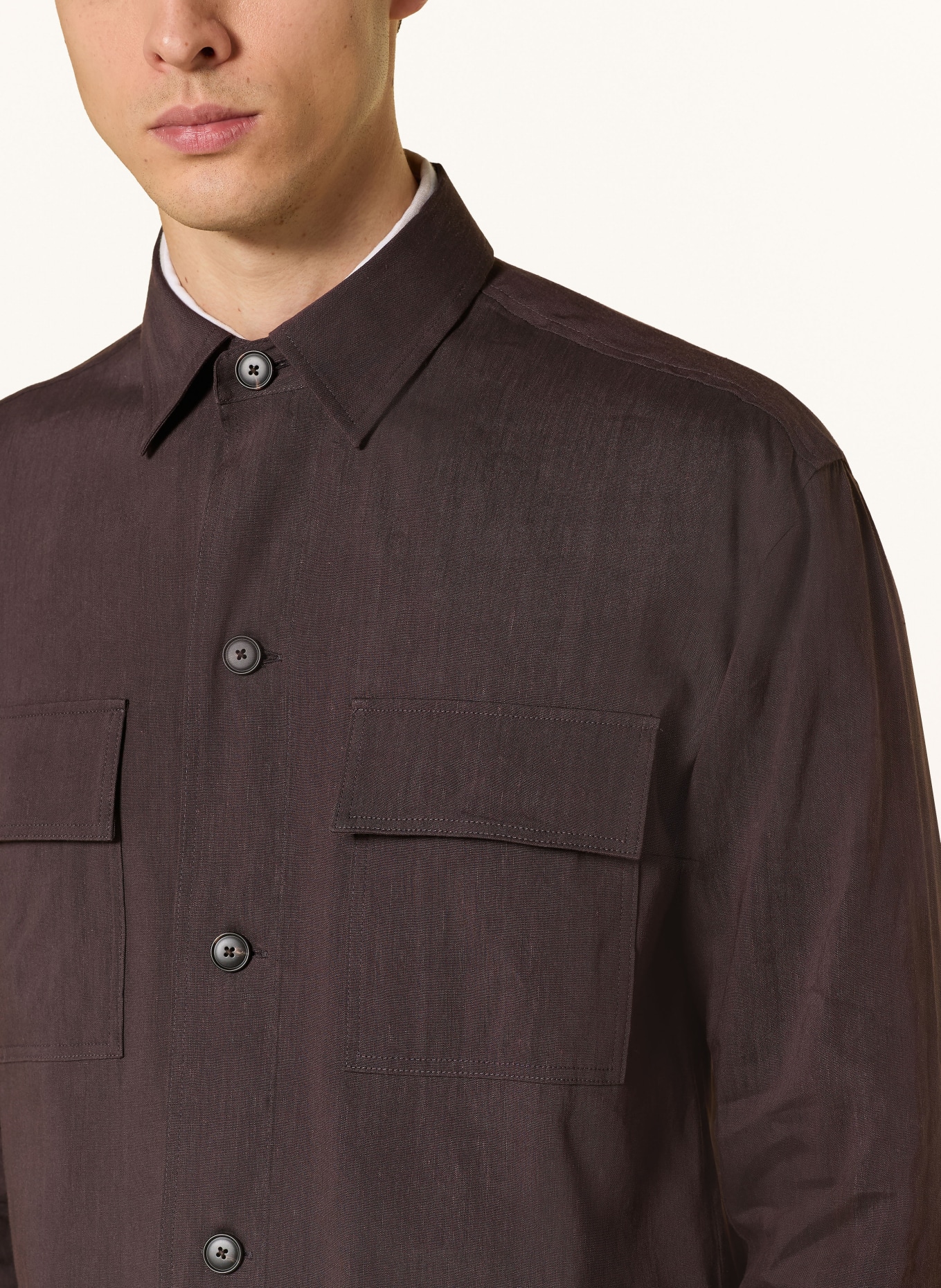 BOSS Chemise CAI Comfort Fit en lin: MARRON FONCÉ