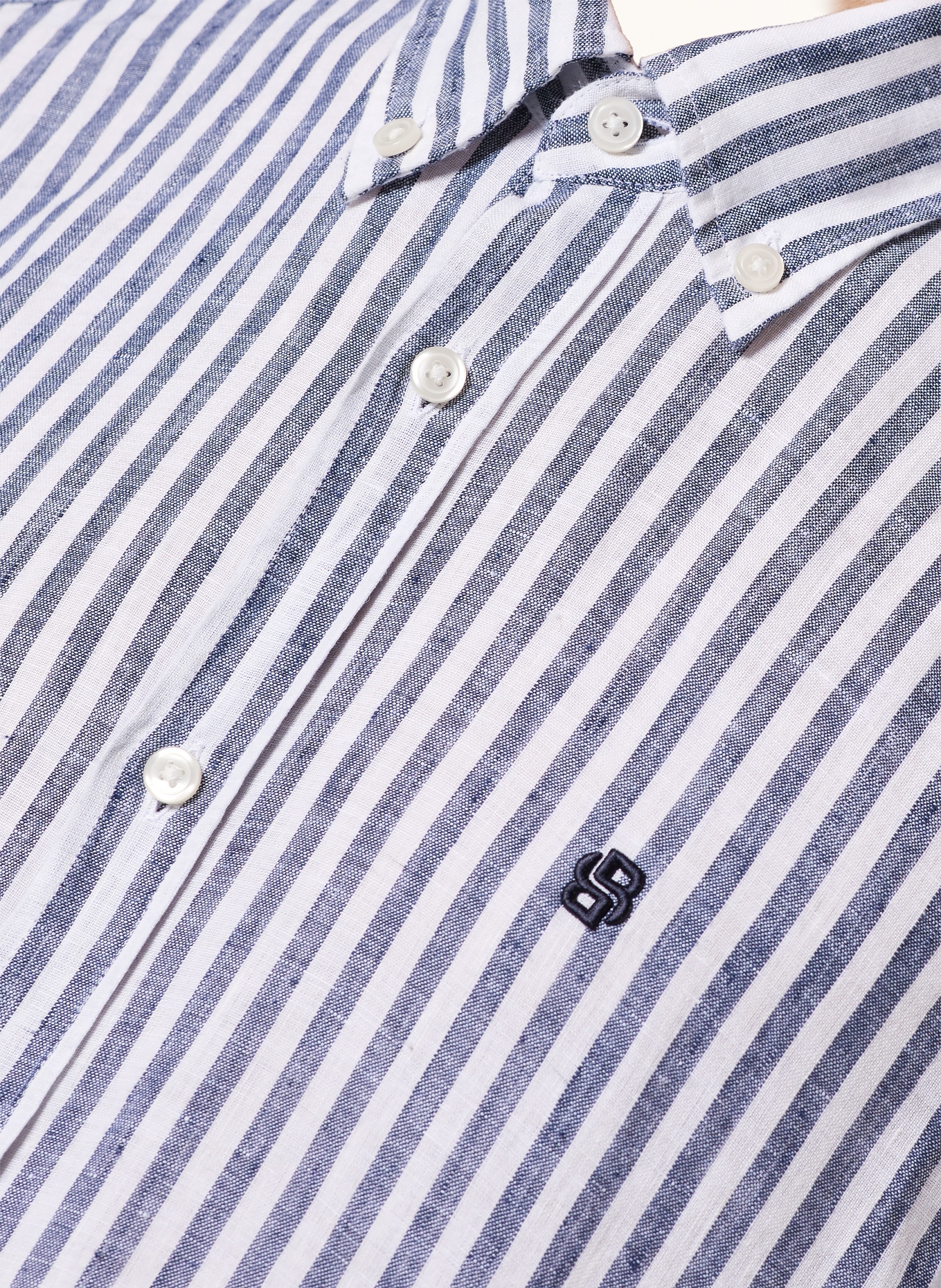 BOSS Leinenhemd LIAM Regular Fit: DUNKELBLAU / WEISS