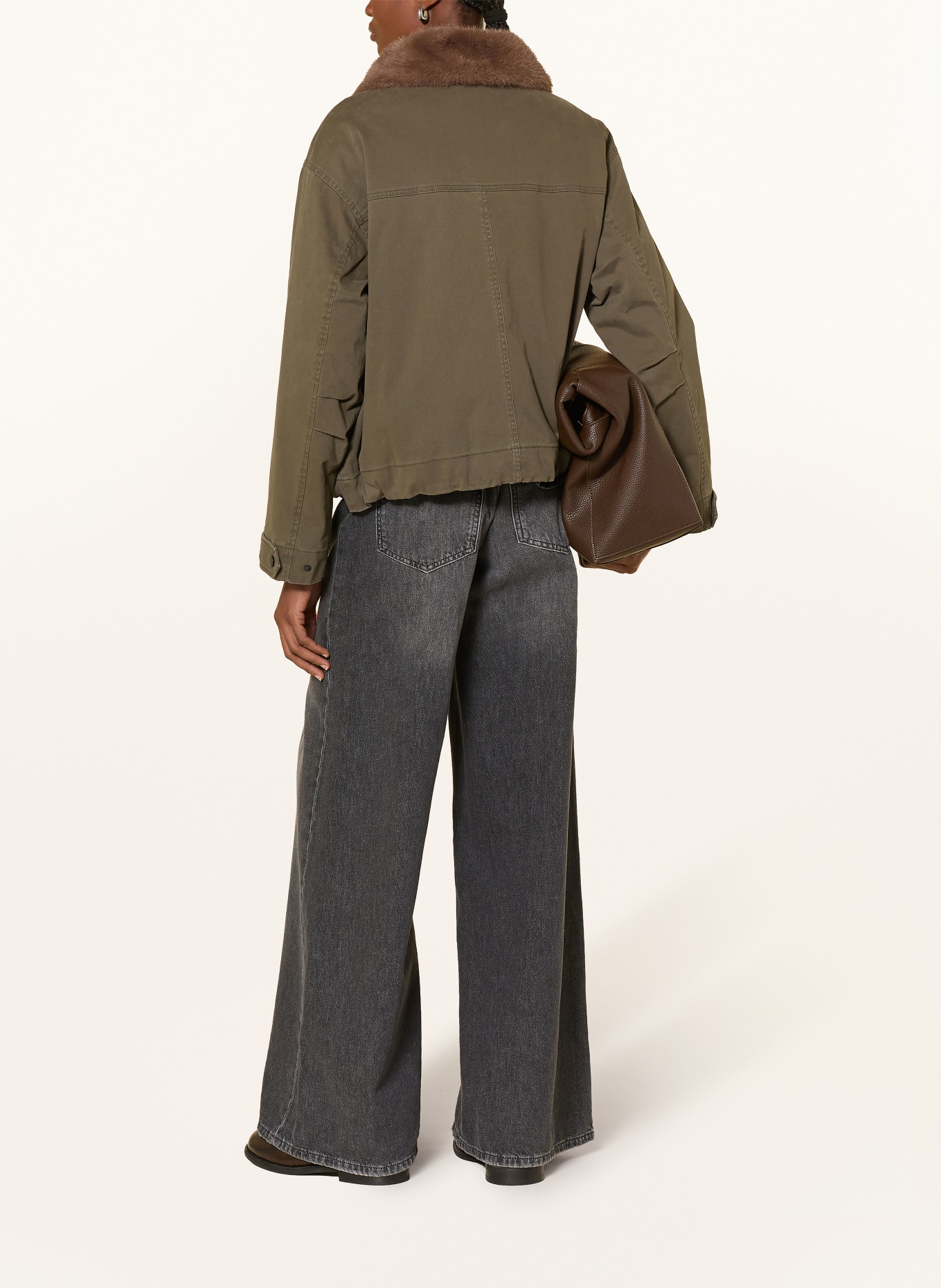 darling harbour Fieldjacket: OLIVE