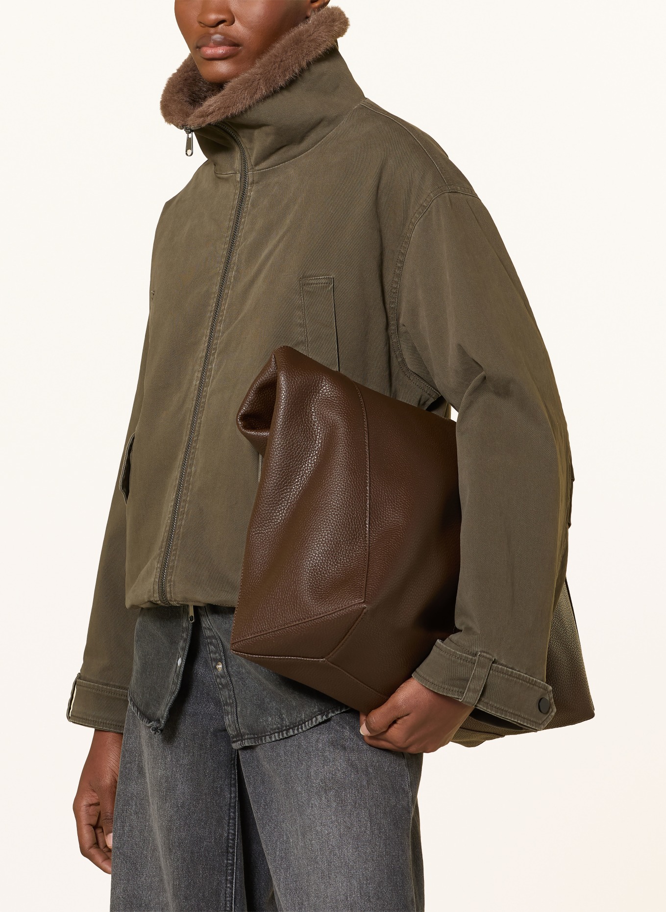 darling harbour Fieldjacket: OLIVE