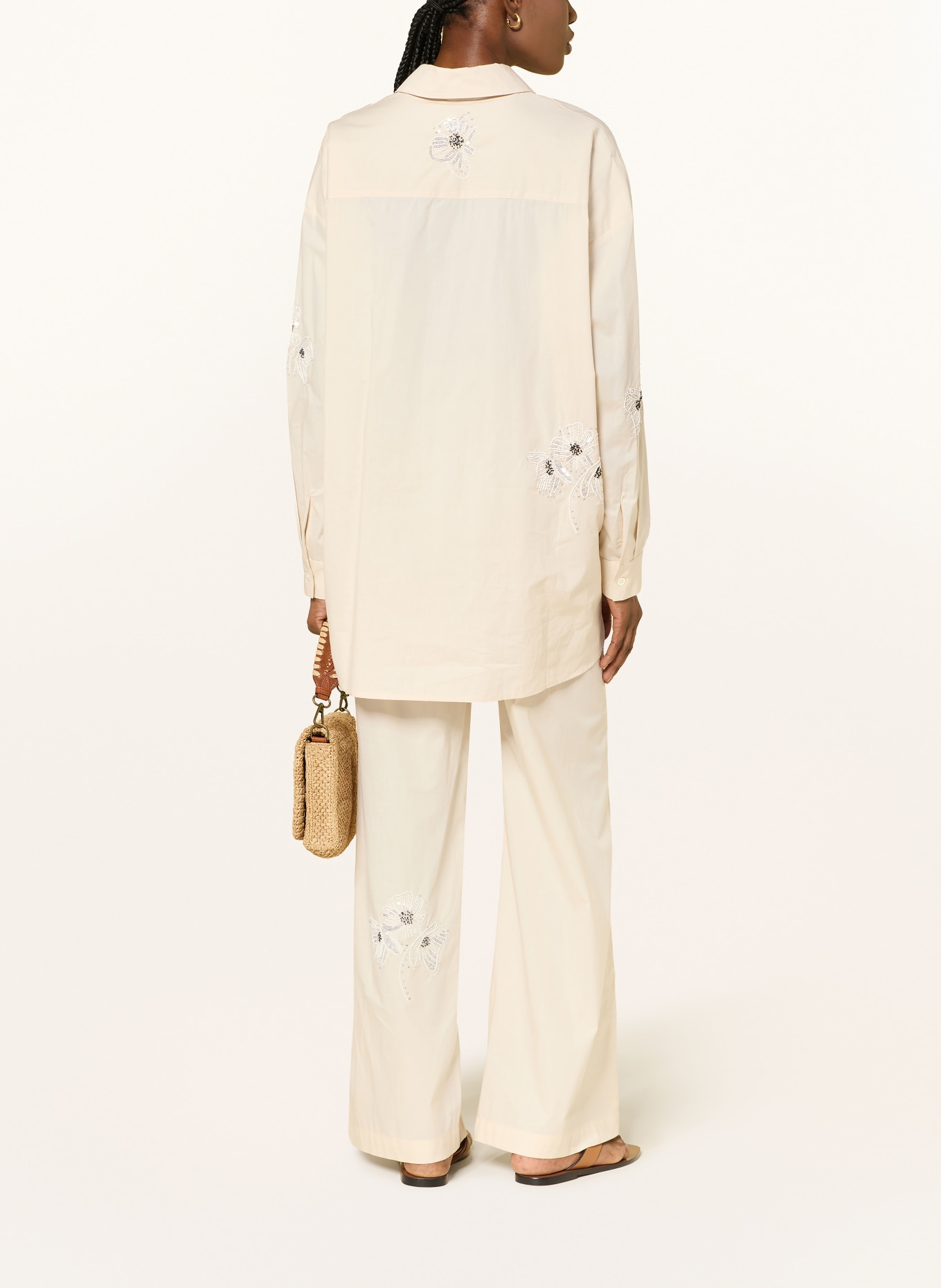 ottod'ame Oversized overhemdblouse met pailletten en sieradenparels: ECRU / WIT / ZWART