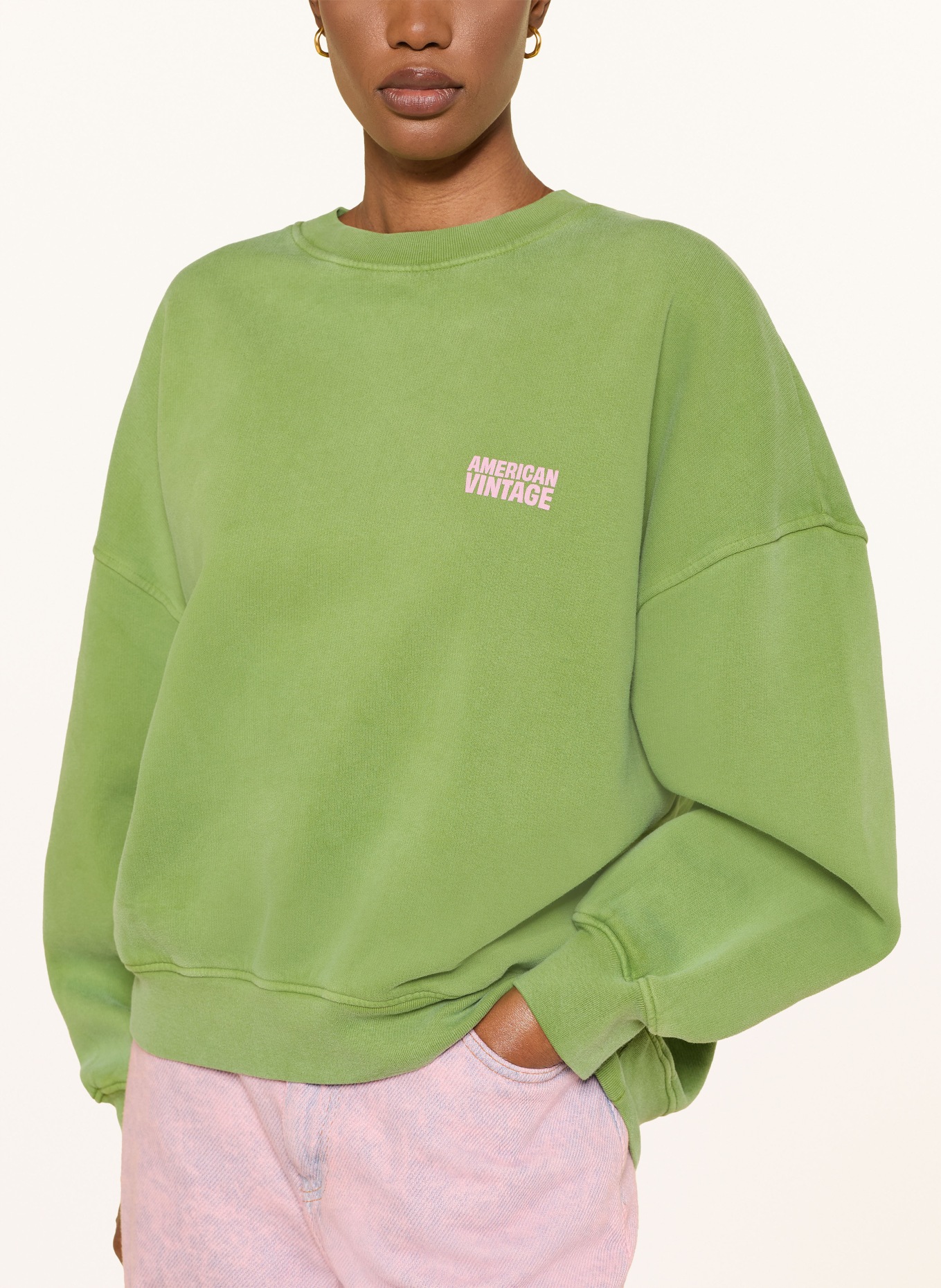 American Vintage Sweatshirt PLIZZY: GROEN / ROZE