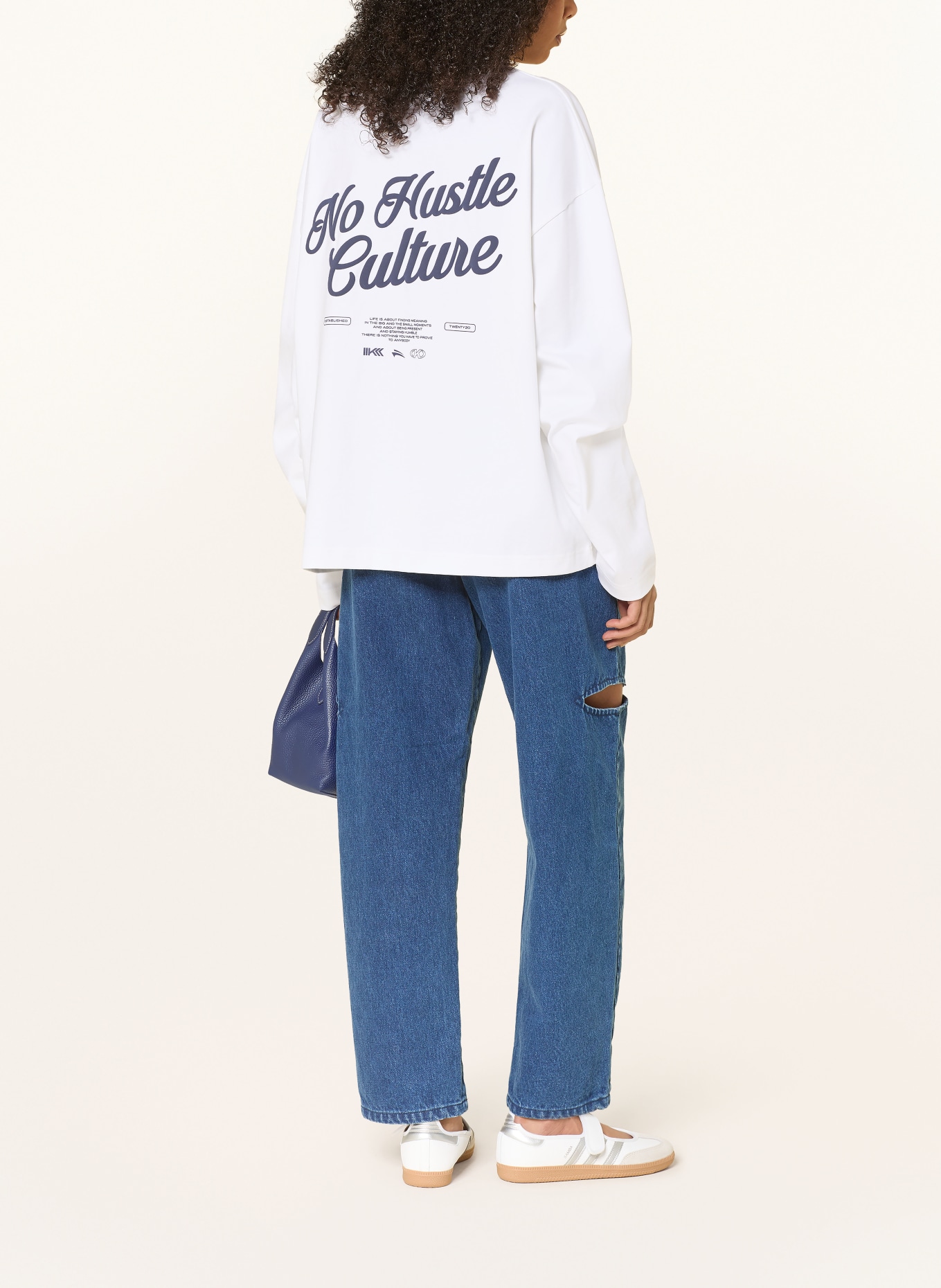 KARO KAUER T-shirt à manches longues: BLANC / BLEU