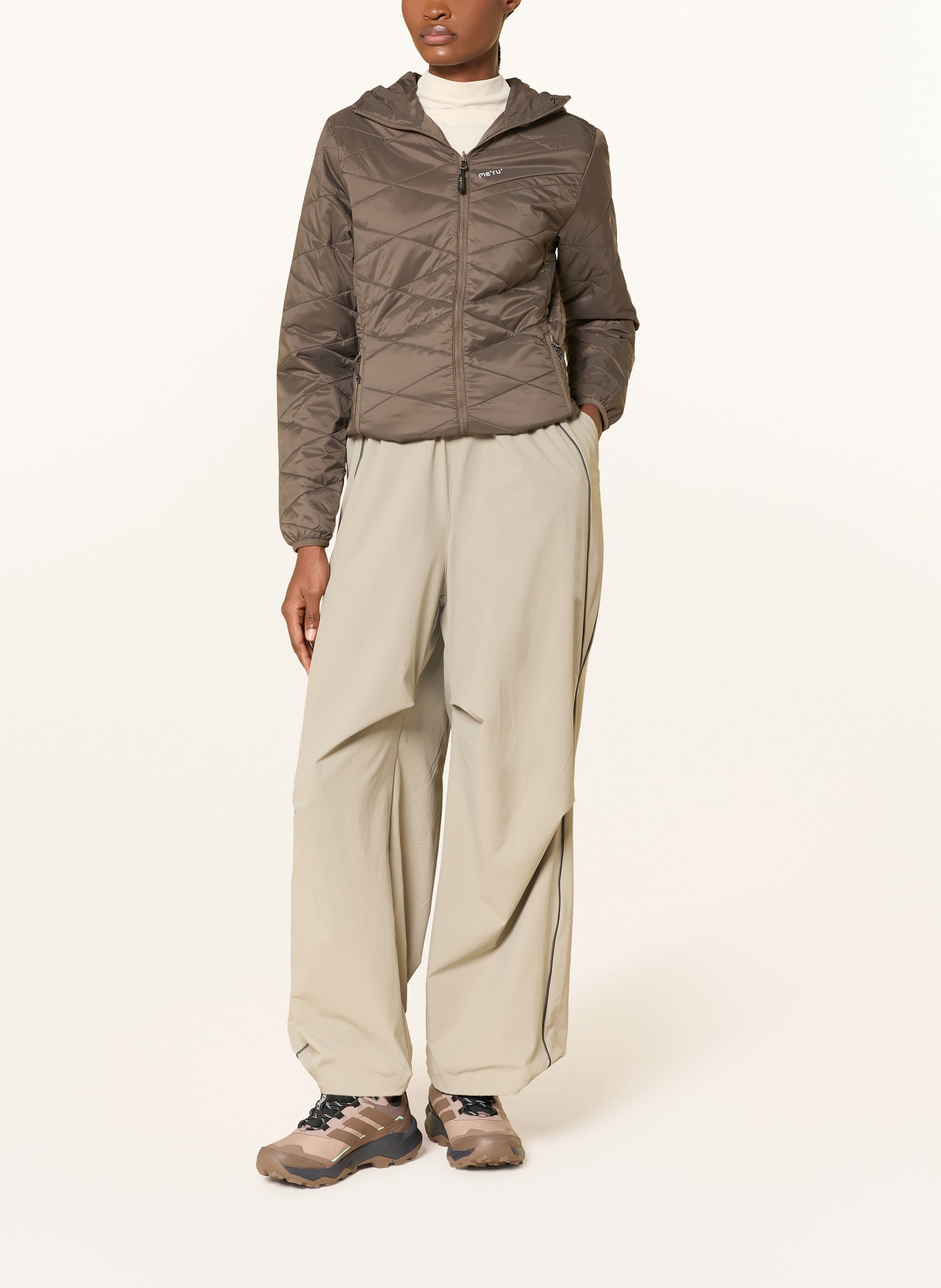 me°ru' Steppjacke ITHARI zum Wenden: OLIV