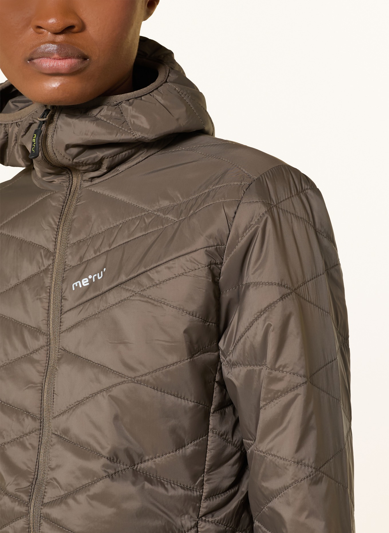 me°ru' Steppjacke ITHARI zum Wenden: OLIV