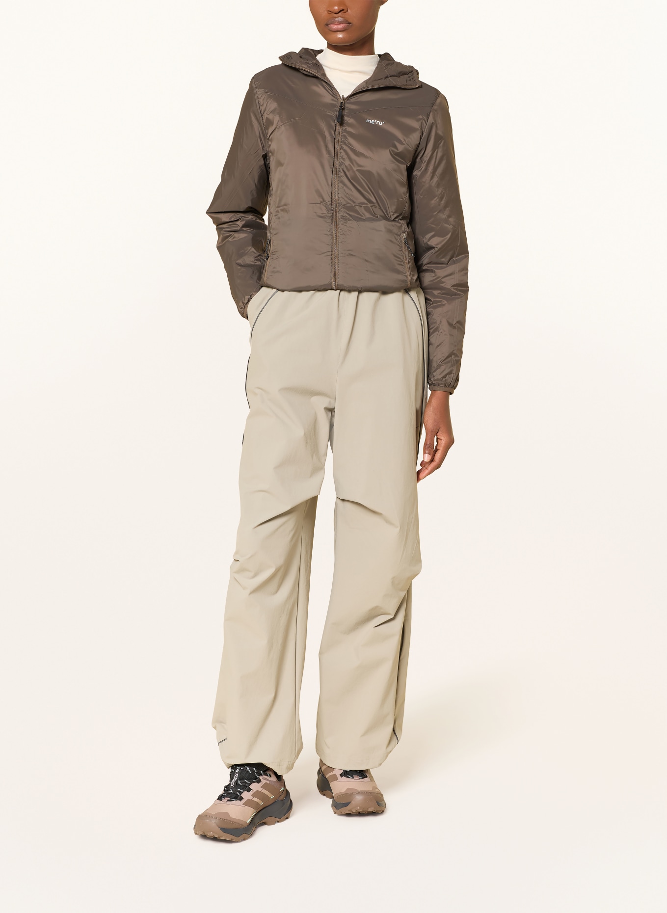 me°ru' Steppjacke ITHARI zum Wenden: OLIV